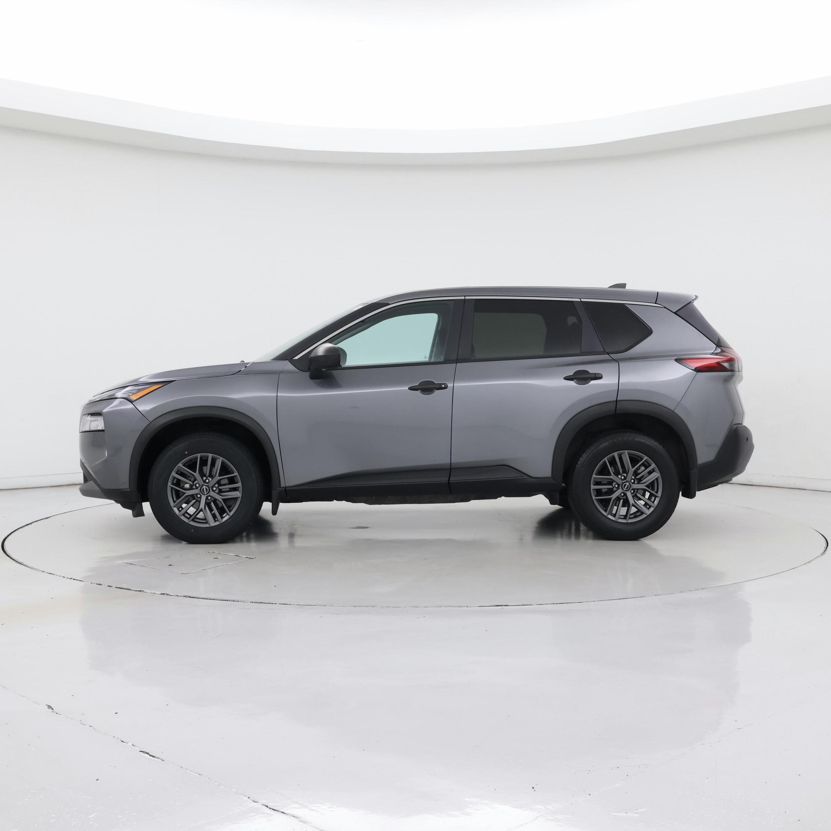 Thumbnail: 2023 Nissan Rogue - 3