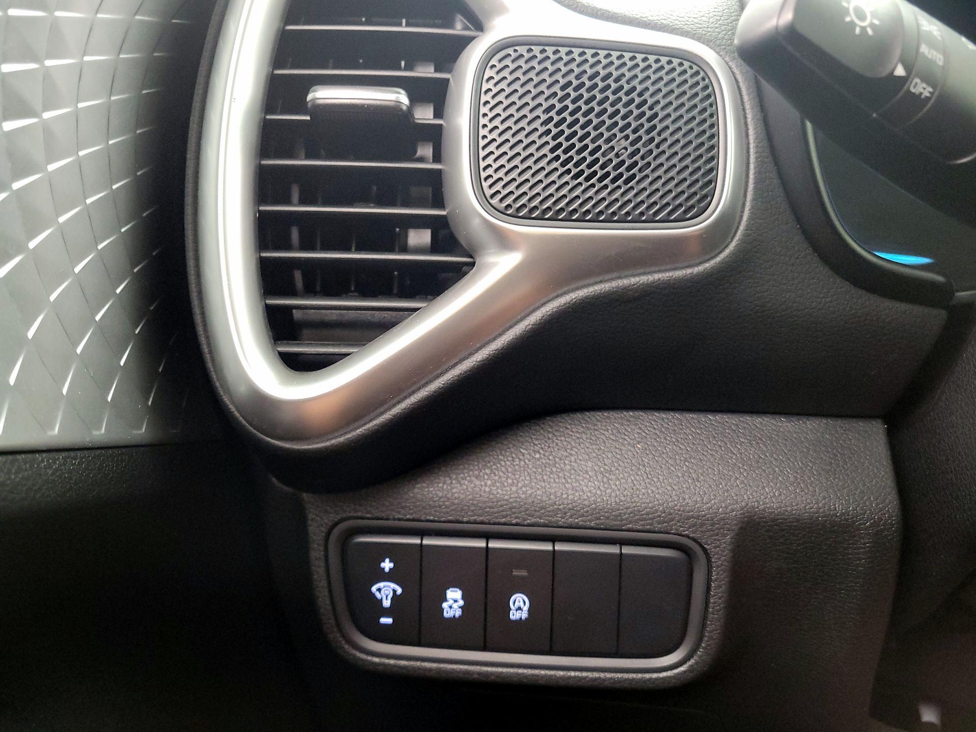 Thumbnail: 2024 Kia Soul - 13