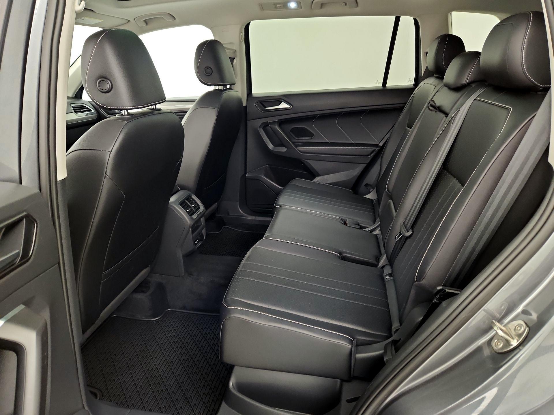 Thumbnail: 2022 Volkswagen Tiguan - 20
