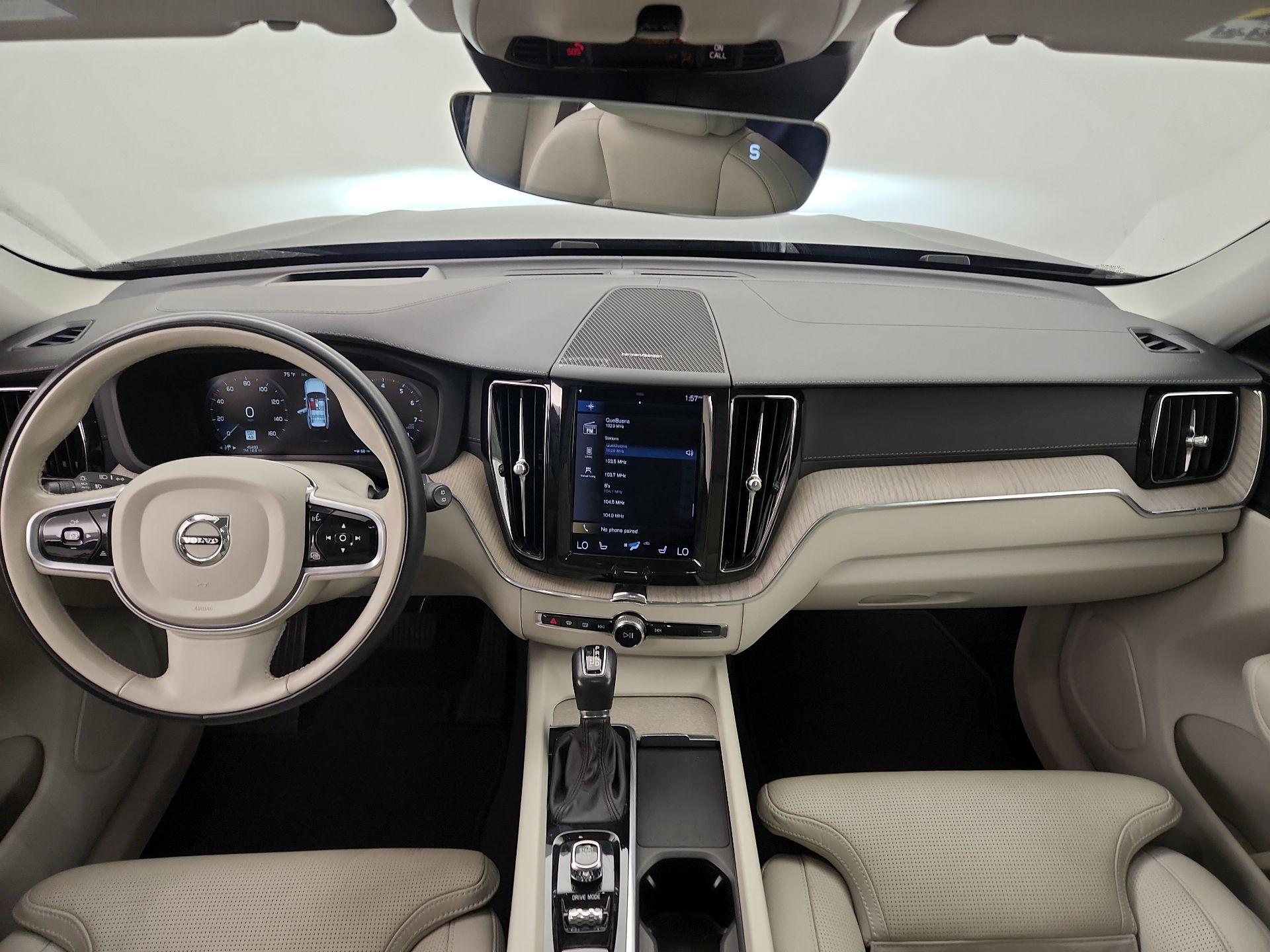 Thumbnail: 2021 Volvo XC60 - 9