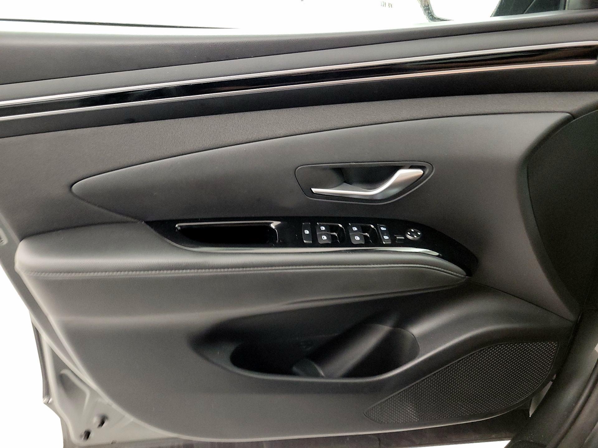 Thumbnail: 2022 Hyundai Tucson - 12
