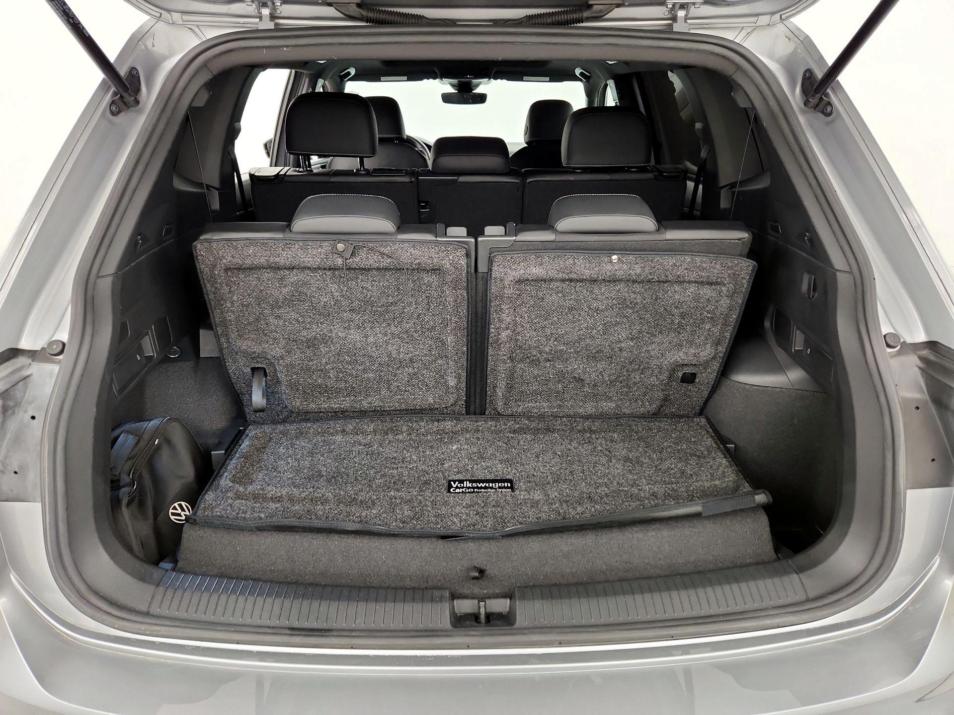 Thumbnail: 2023 Volkswagen Tiguan - 20