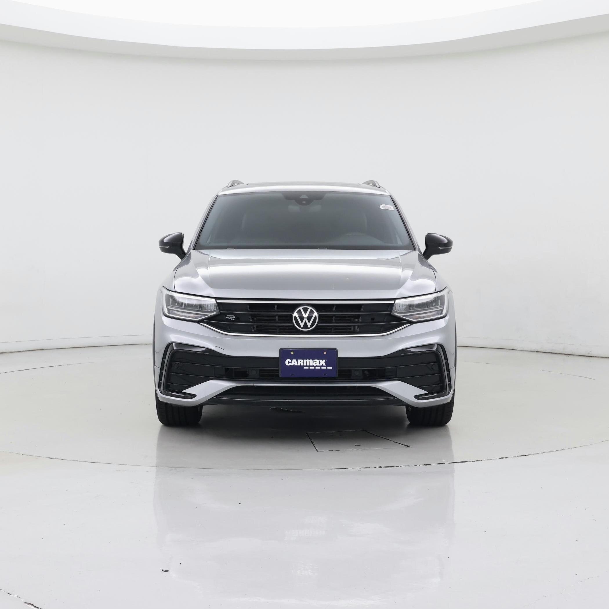 Thumbnail: 2023 Volkswagen Tiguan - 5