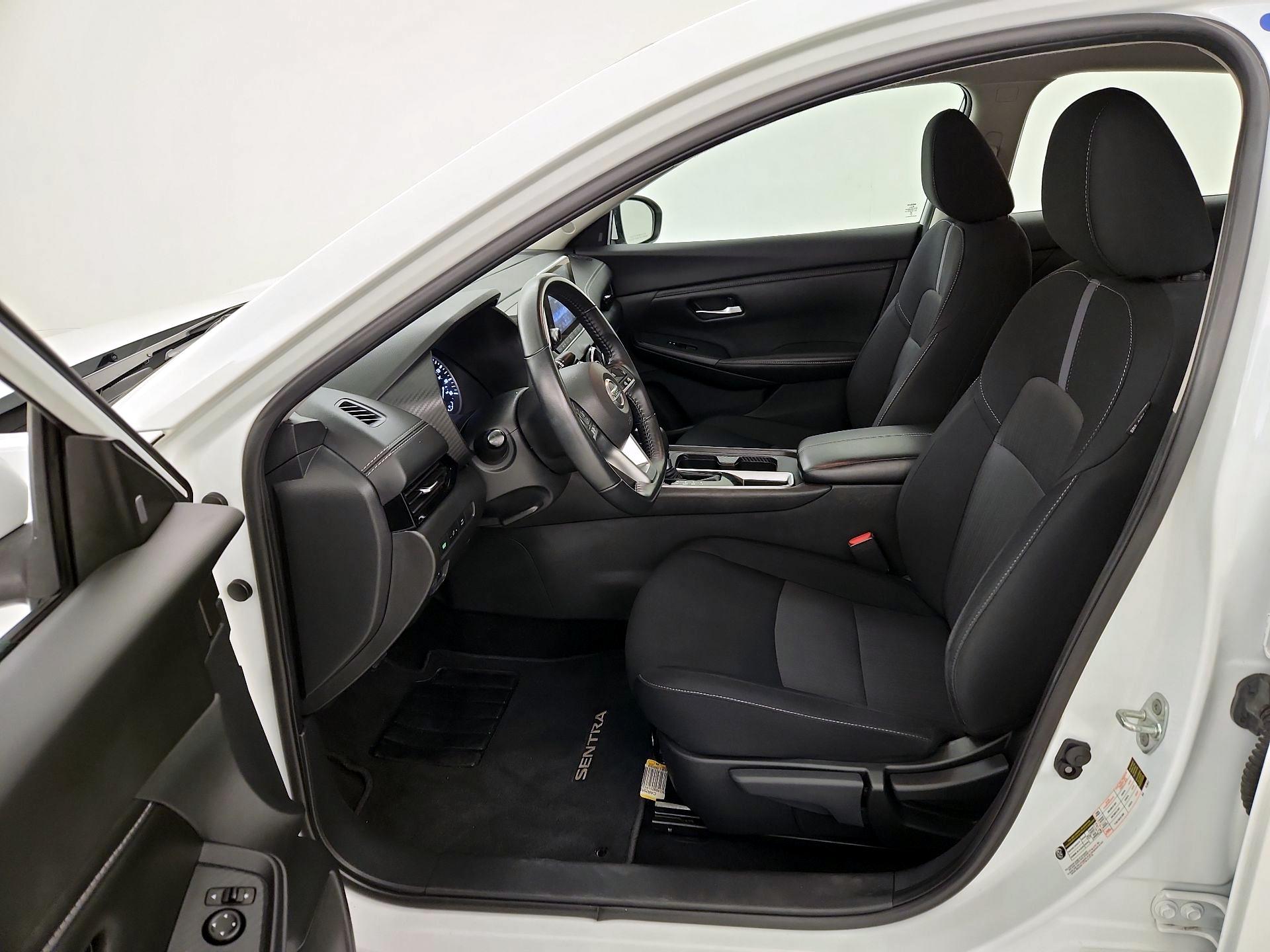 Thumbnail: 2023 Nissan Sentra - 11