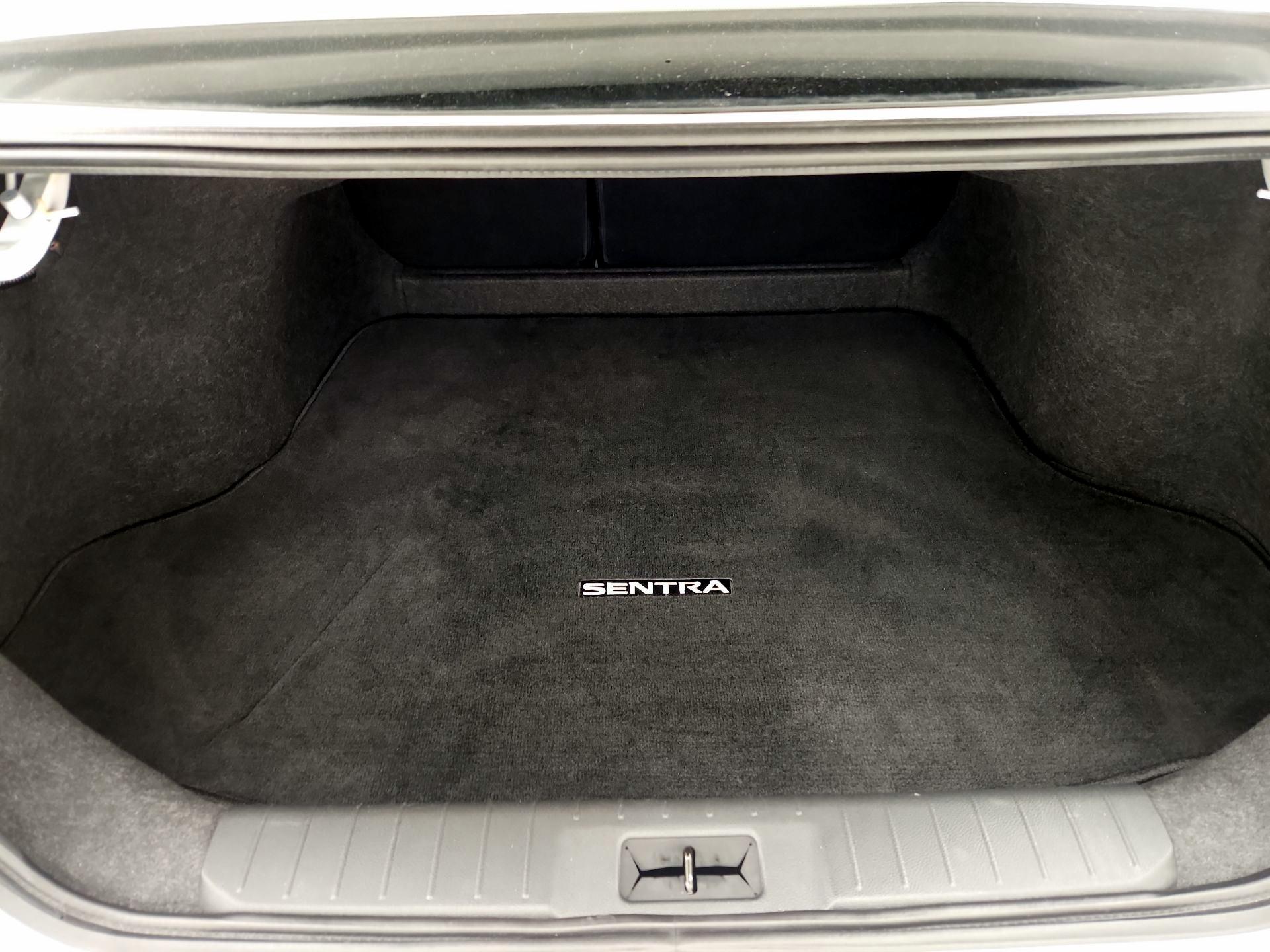 Thumbnail: 2023 Nissan Sentra - 20