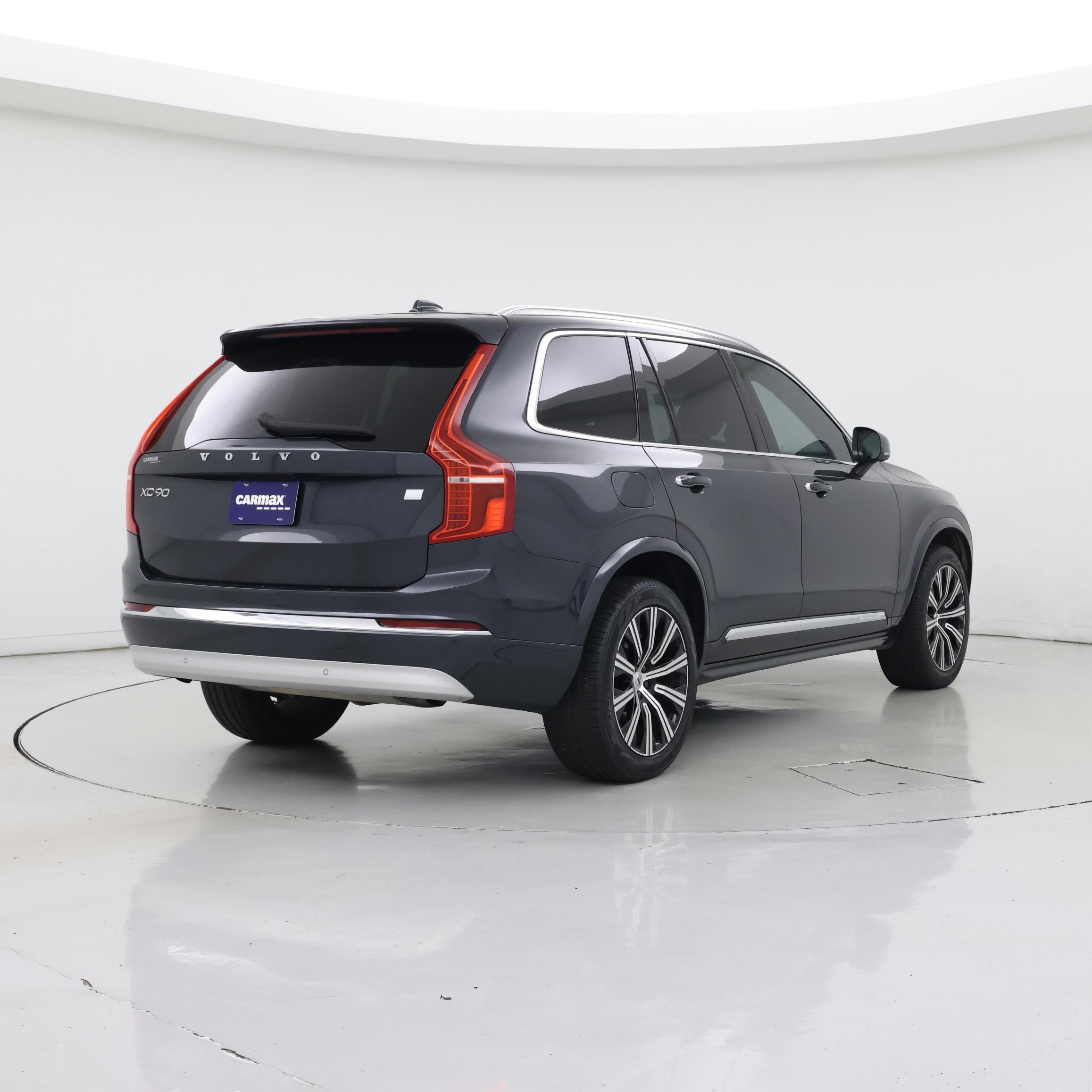 Thumbnail: 2022 Volvo XC90 - 8