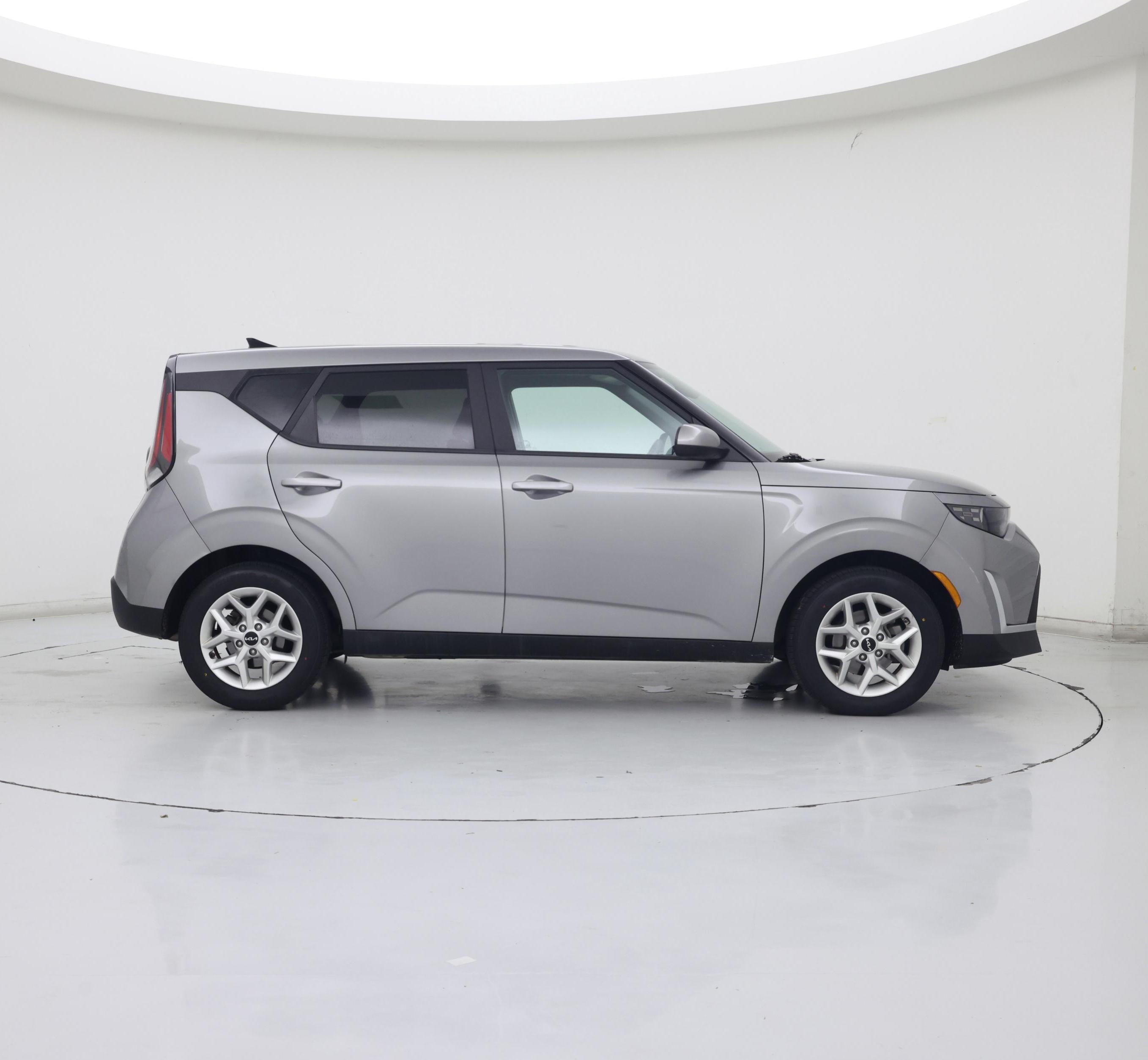 Thumbnail: 2023 Kia Soul - 7
