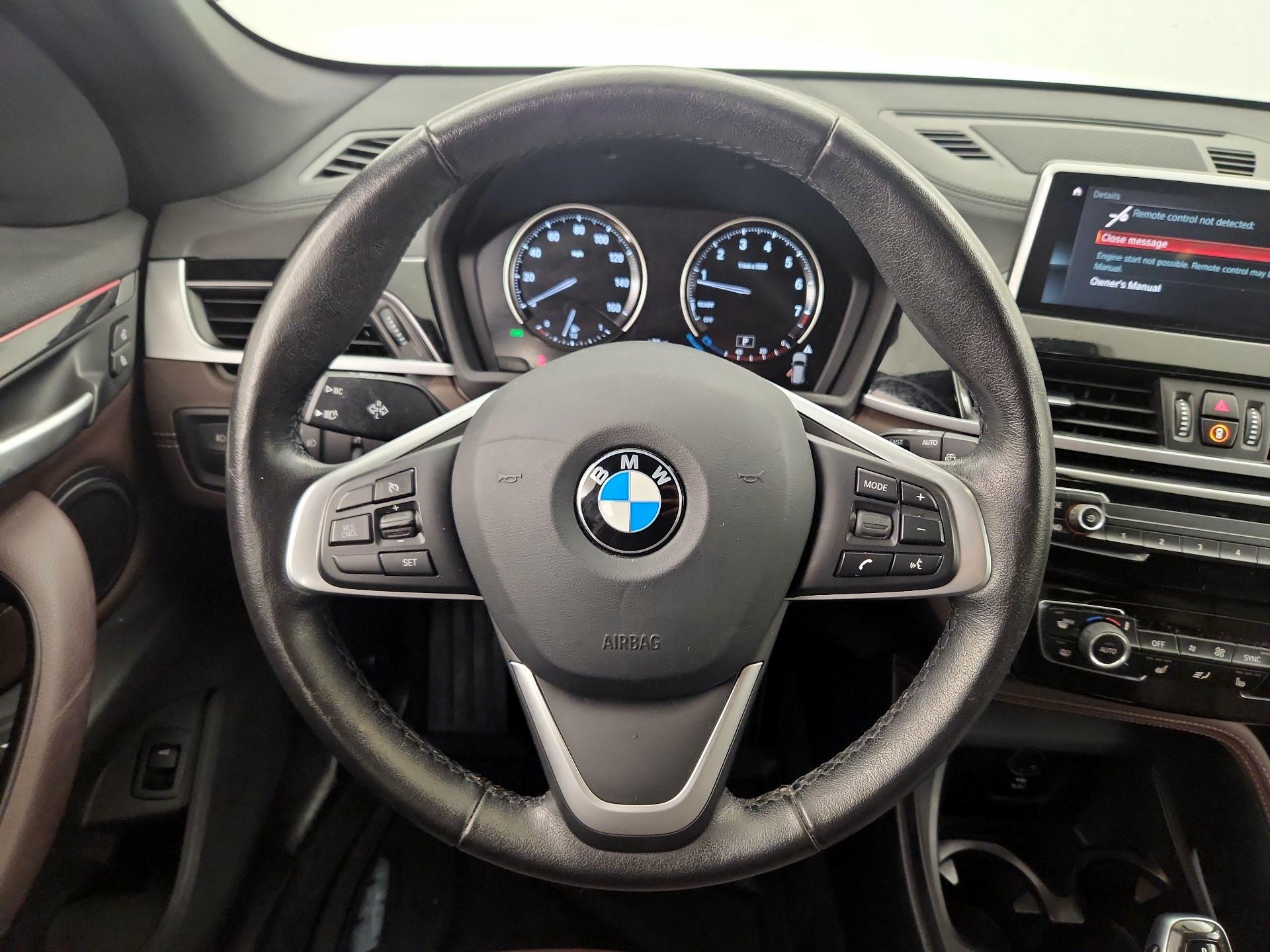 Thumbnail: 2020 BMW X1 - 10