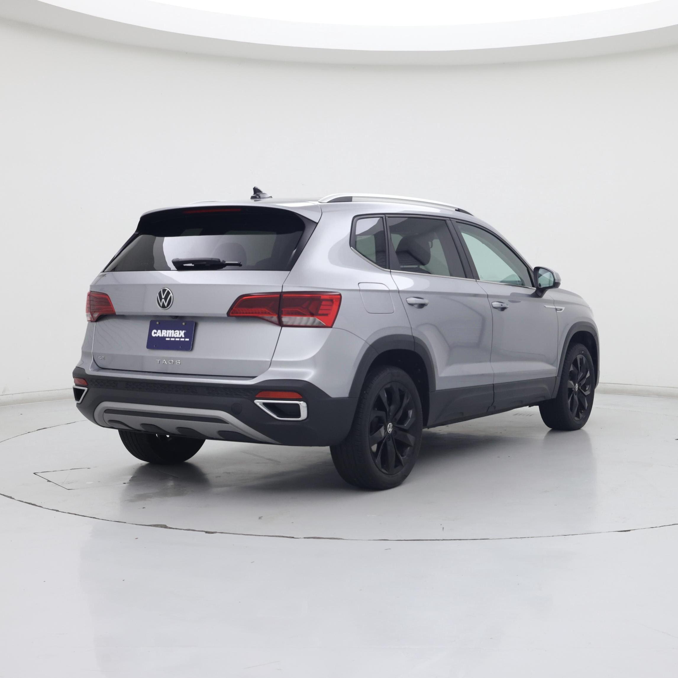 Thumbnail: 2023 Volkswagen Taos - 8