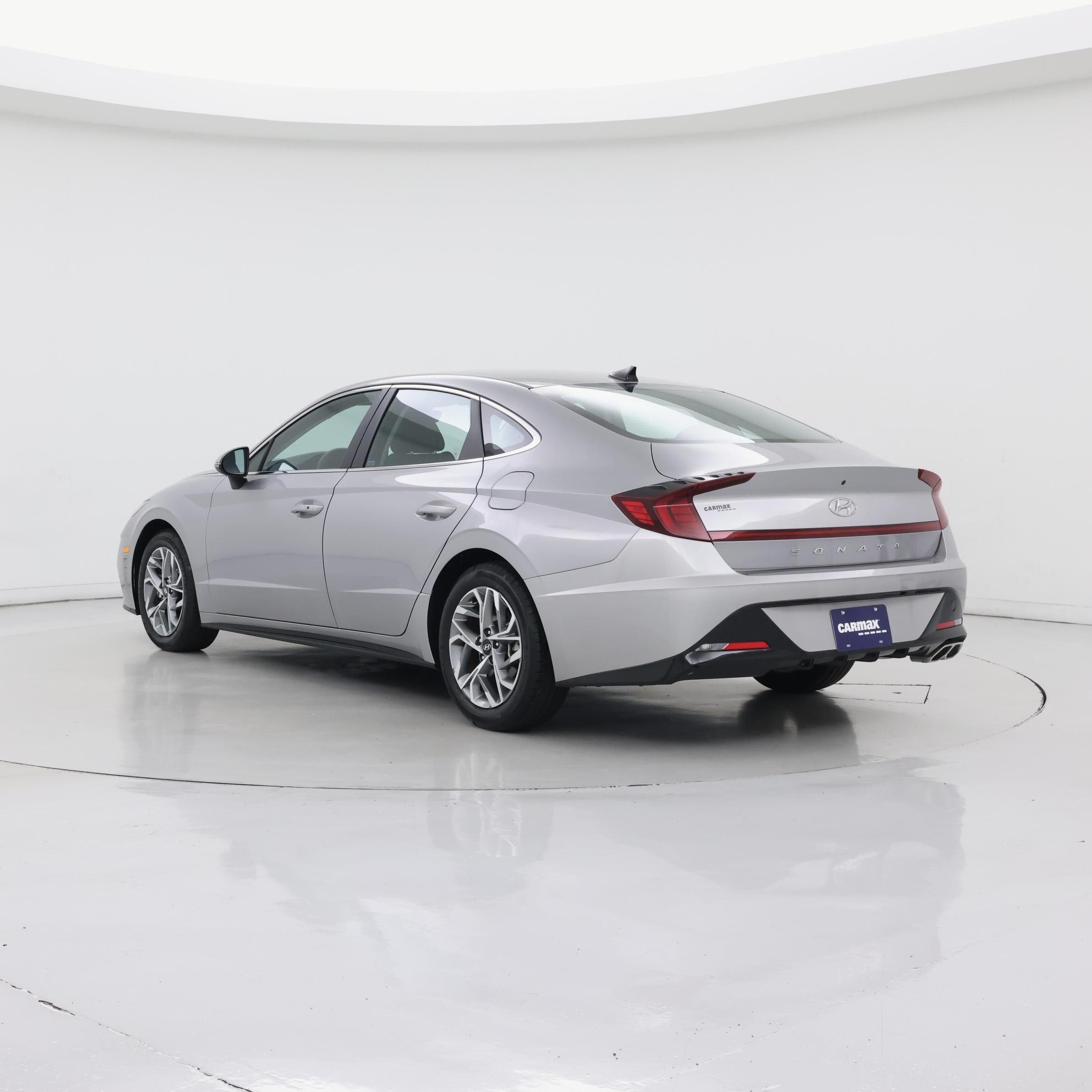 Thumbnail: 2023 Hyundai Sonata - 2
