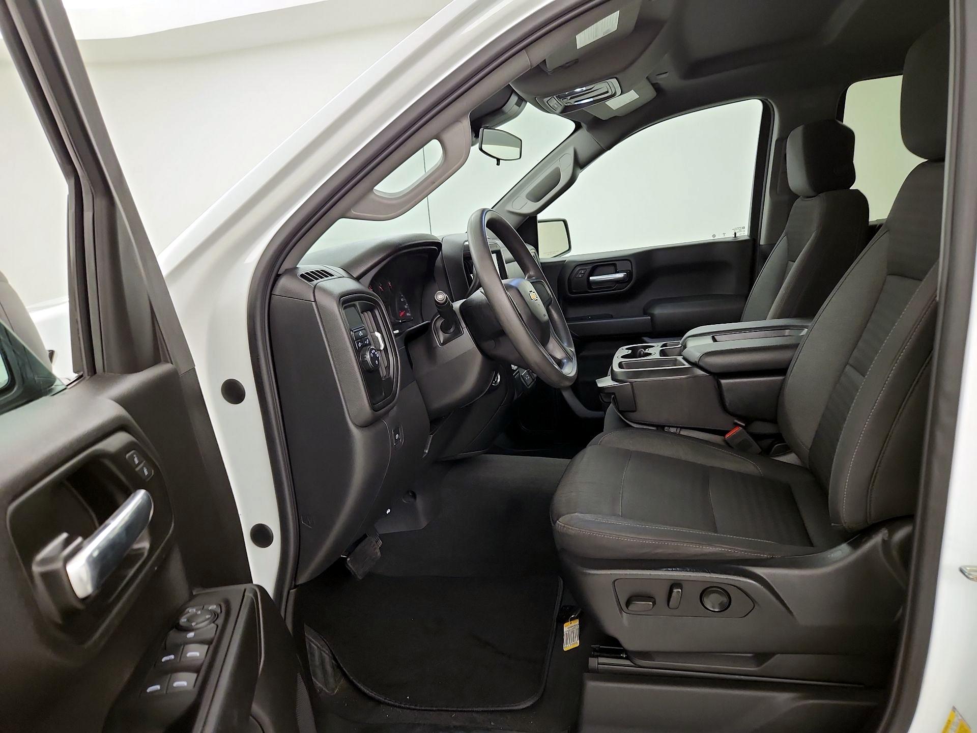 Thumbnail: 2023 Chevrolet Silverado 1500 - 11