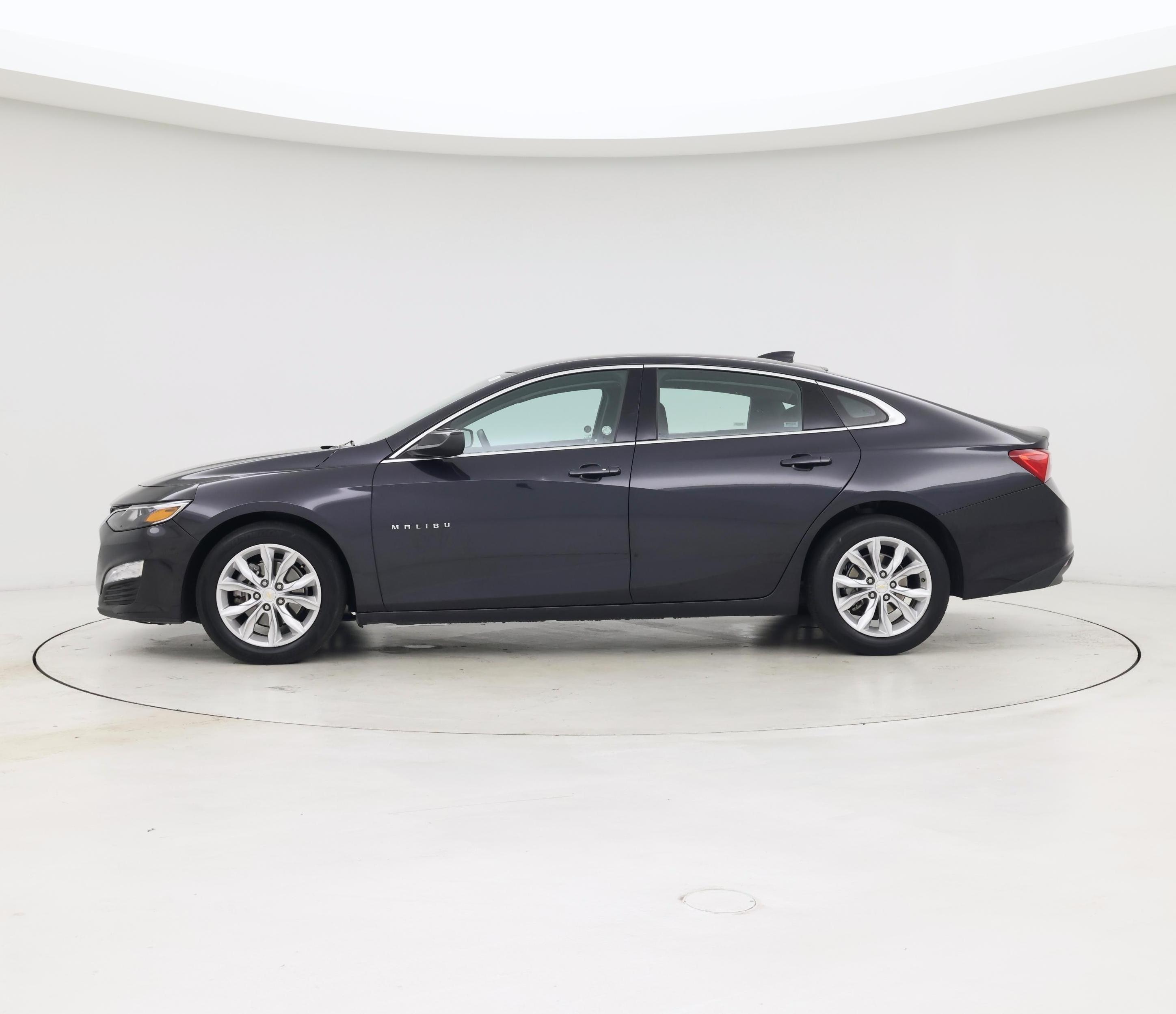Thumbnail: 2023 Chevrolet Malibu - 3