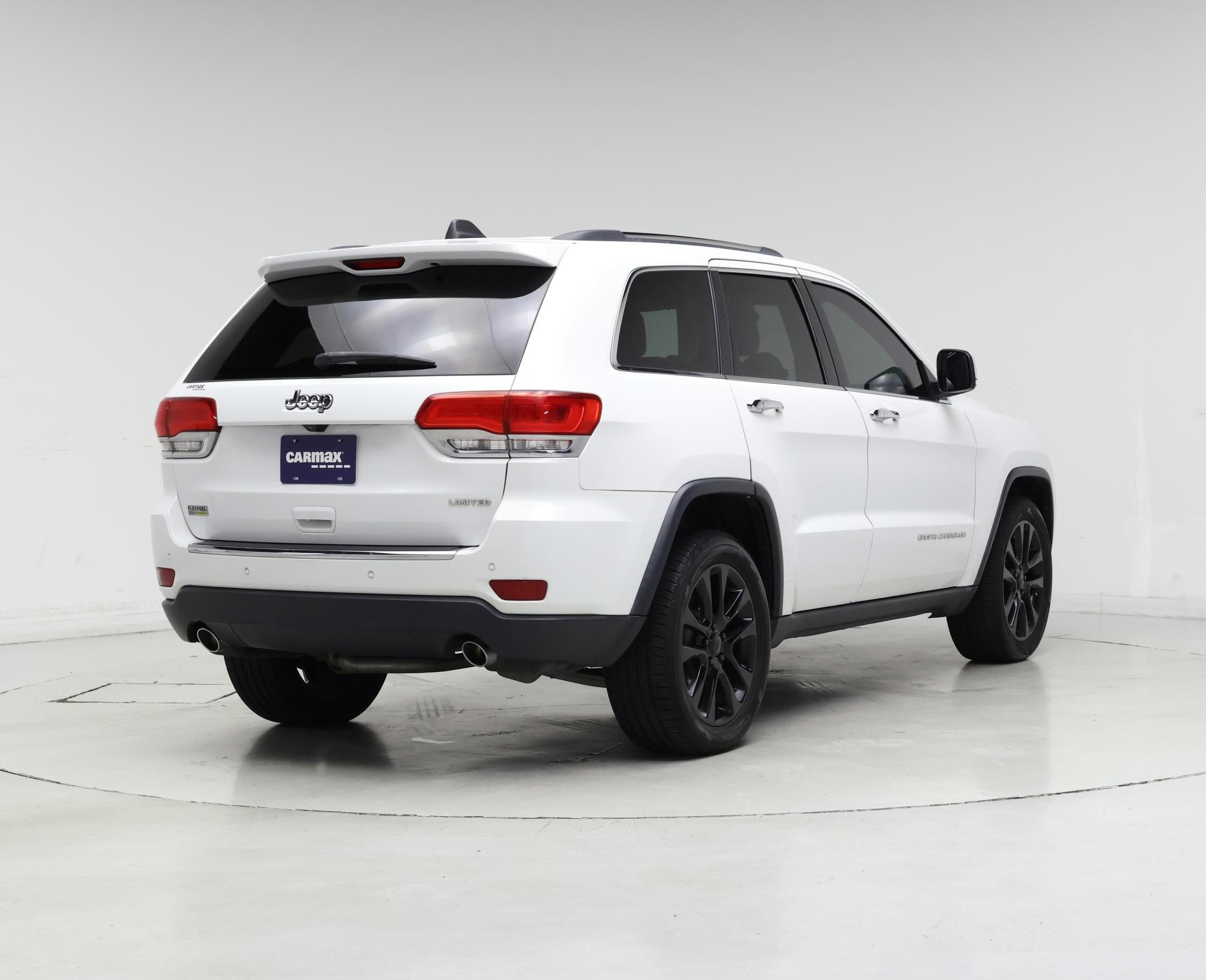 Thumbnail: 2014 Jeep Grand Cherokee - 8