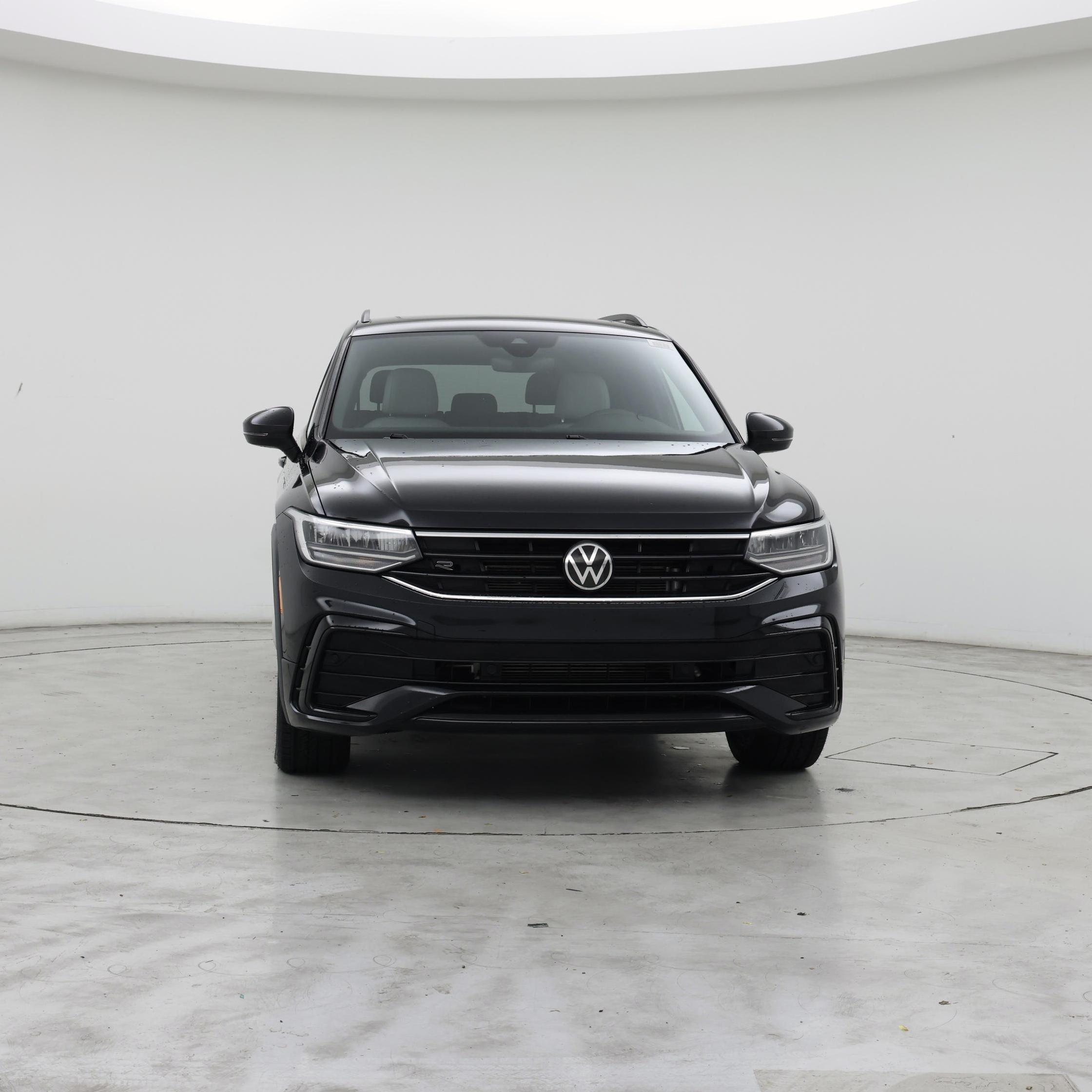 Thumbnail: 2022 Volkswagen Tiguan - 5