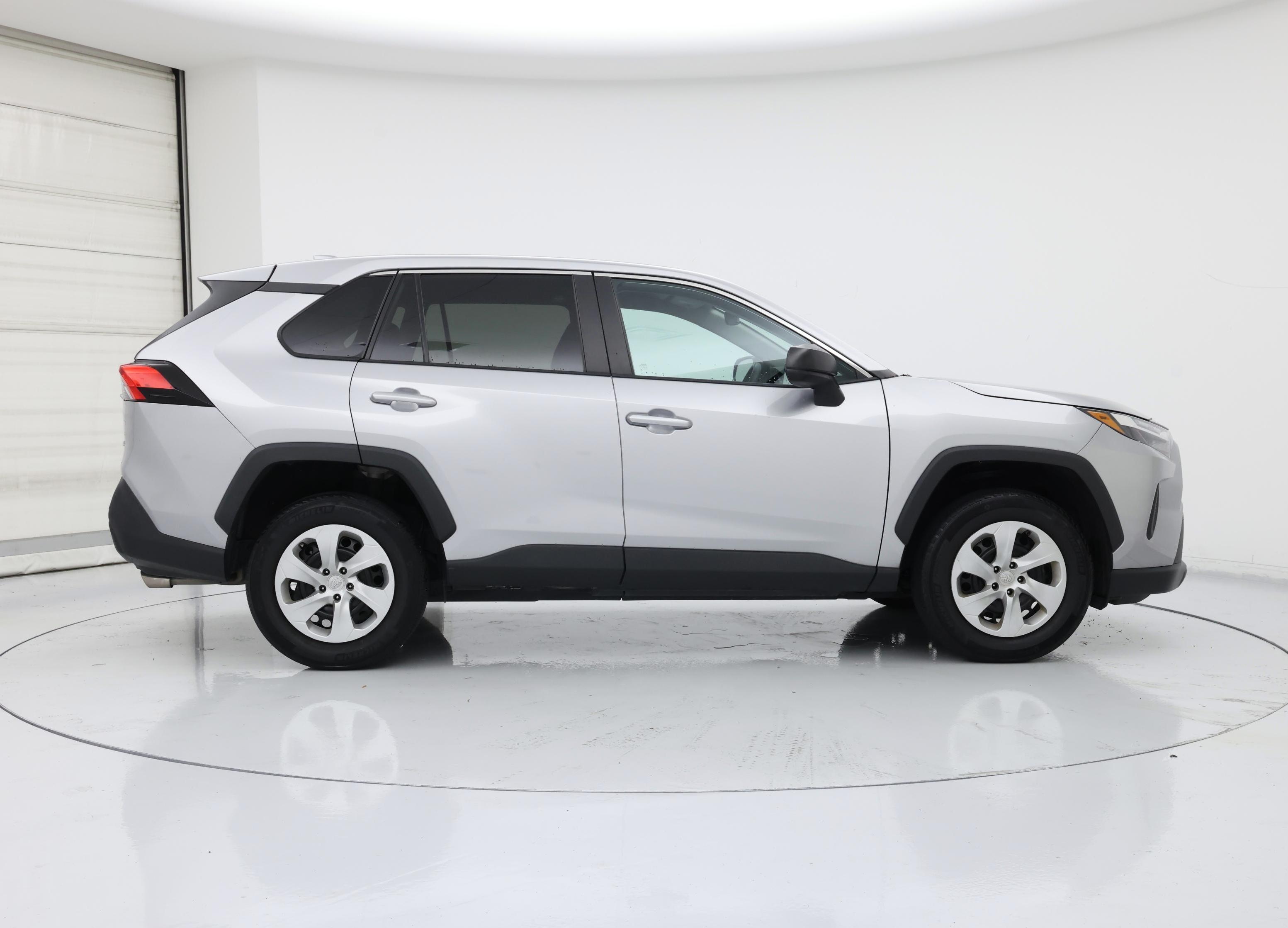 Thumbnail: 2023 Toyota RAV4 - 7