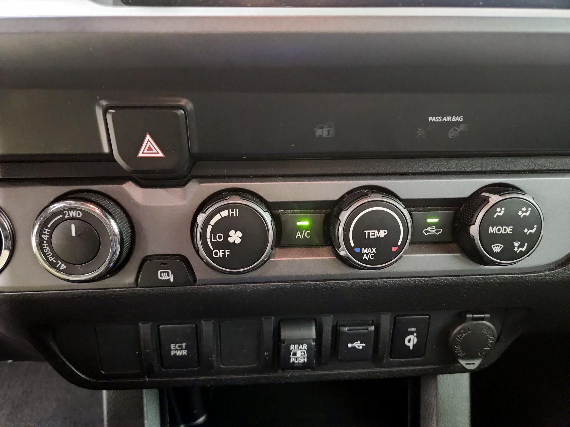 Thumbnail: 2020 Toyota Tacoma - 16