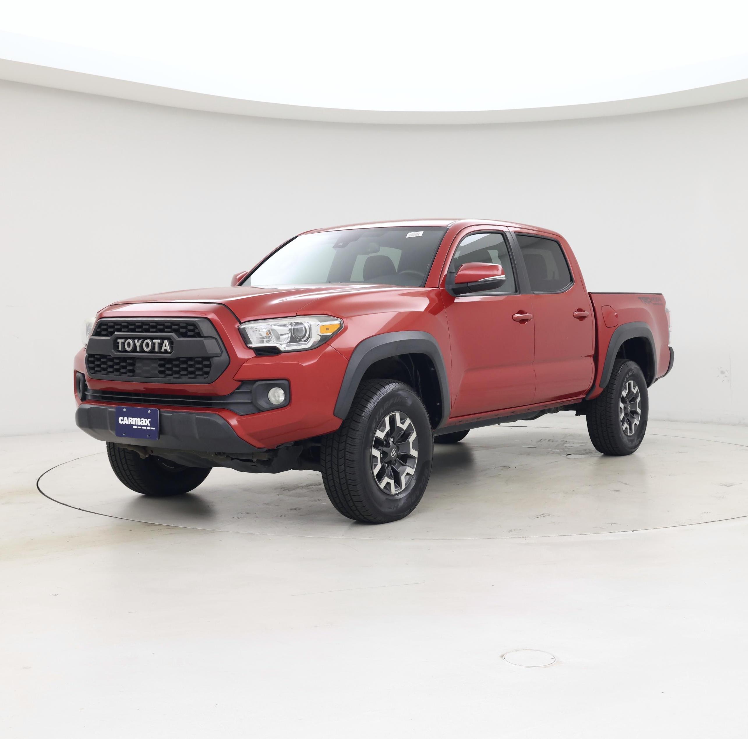 Thumbnail: 2020 Toyota Tacoma - 4