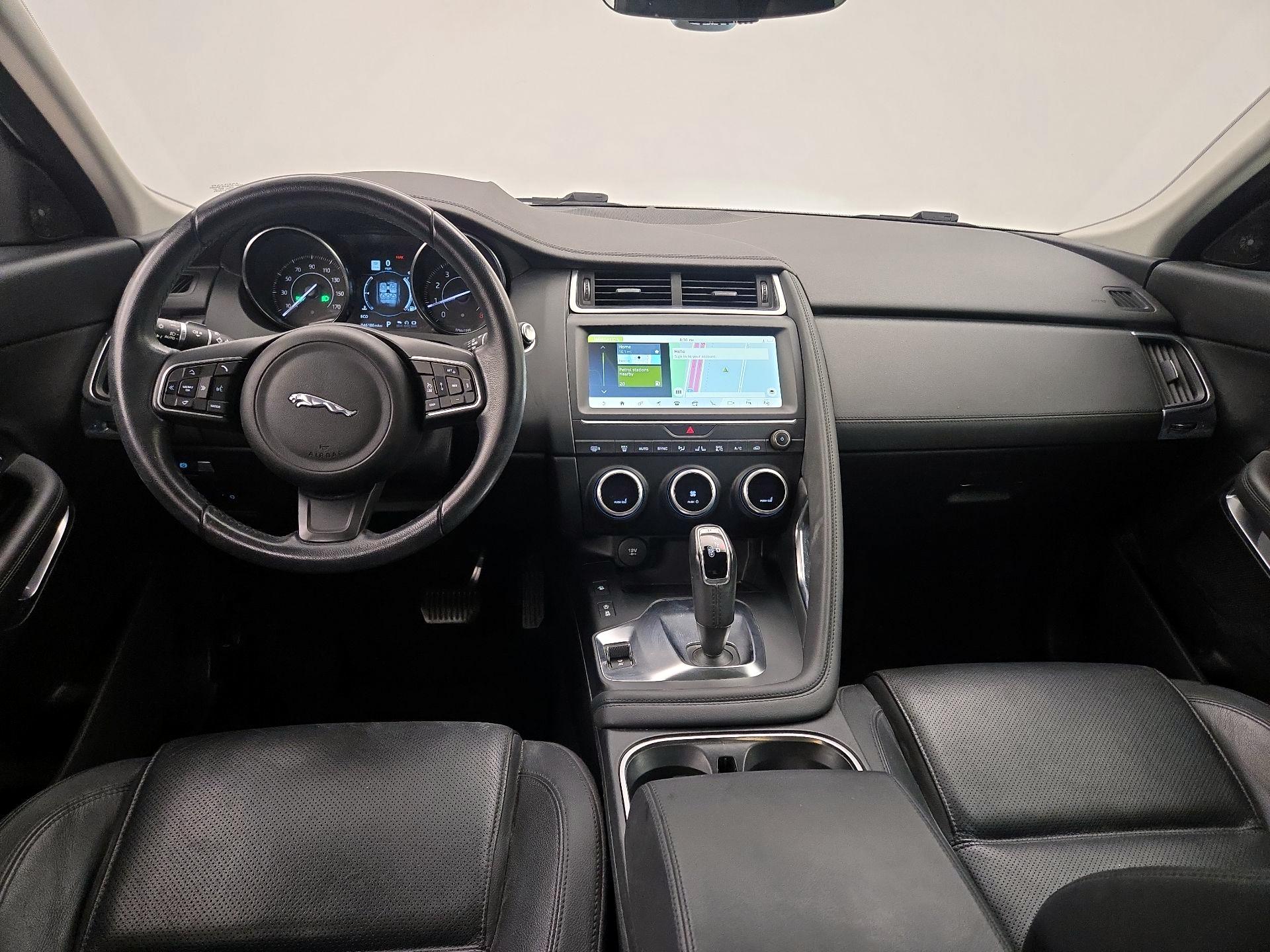 Thumbnail: 2018 Jaguar E-Pace - 9