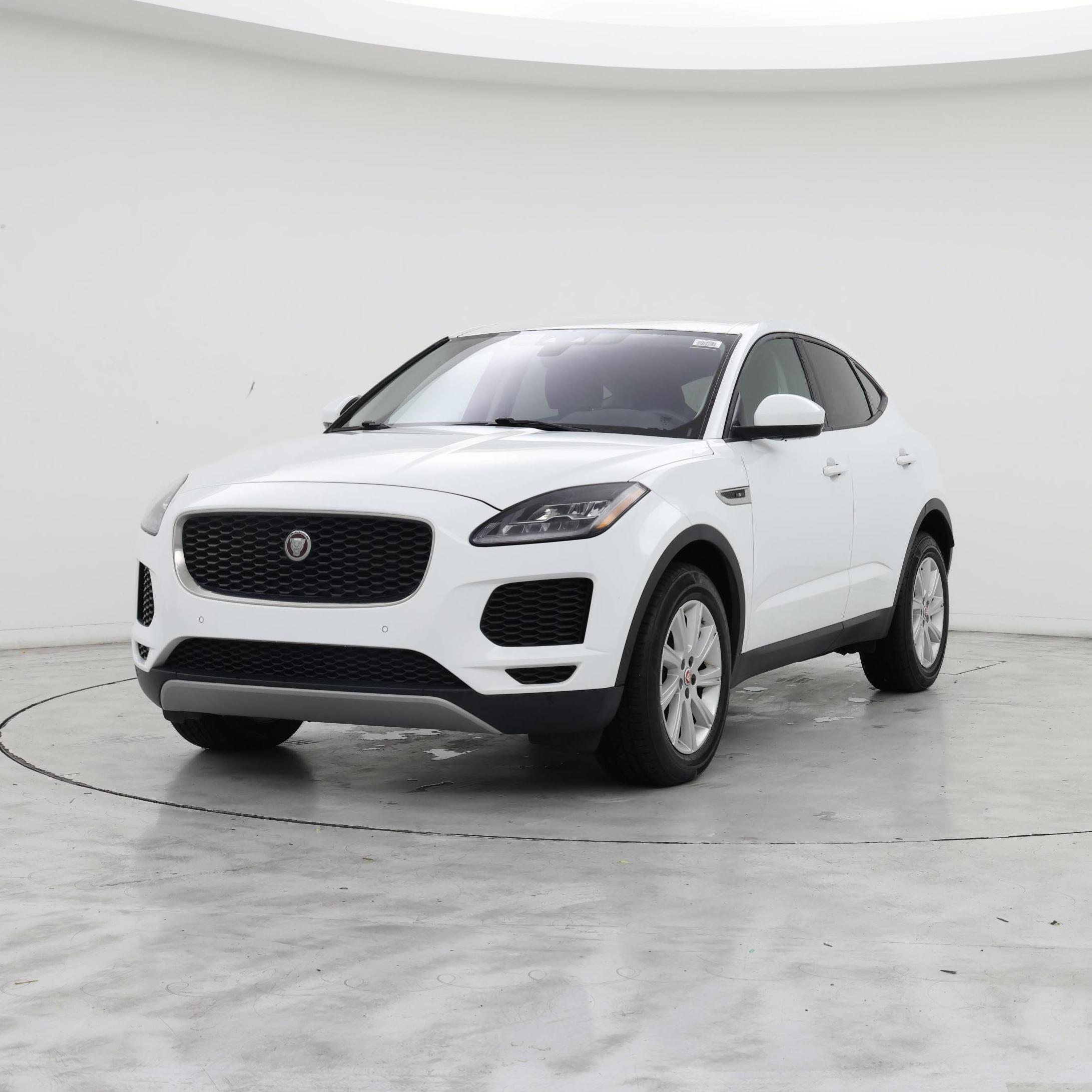 Thumbnail: 2018 Jaguar E-Pace - 4