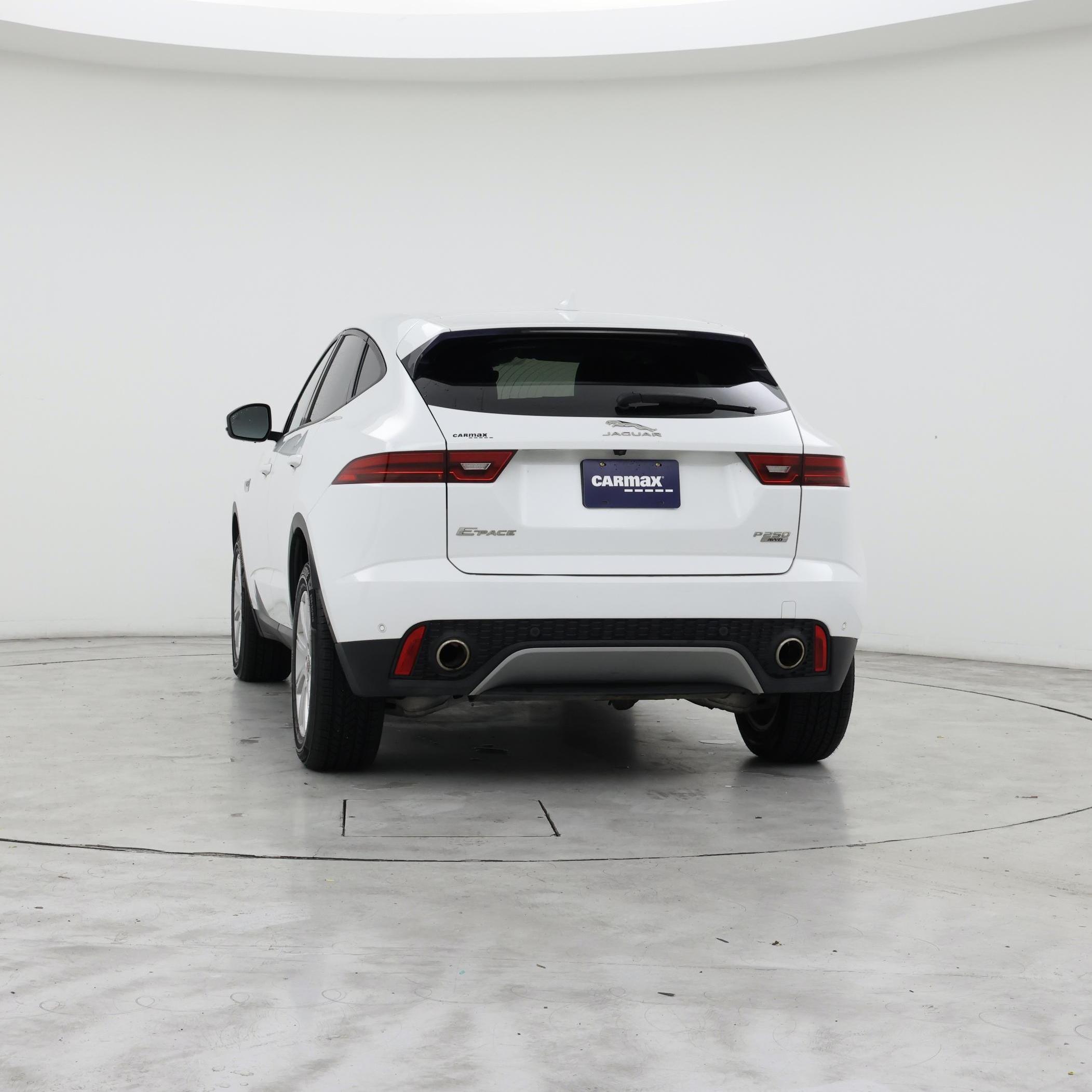 Thumbnail: 2018 Jaguar E-Pace - 6