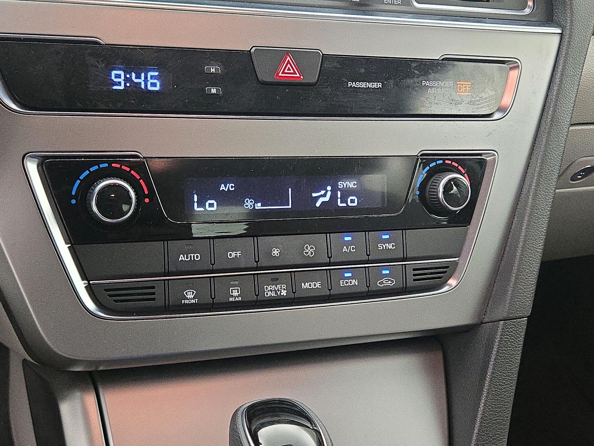 Thumbnail: 2016 Hyundai Sonata - 16