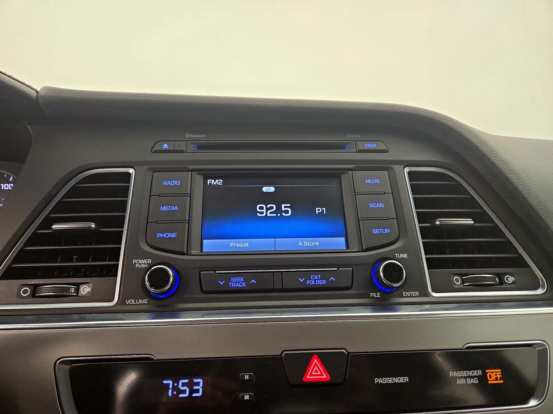 Thumbnail: 2016 Hyundai Sonata - 15