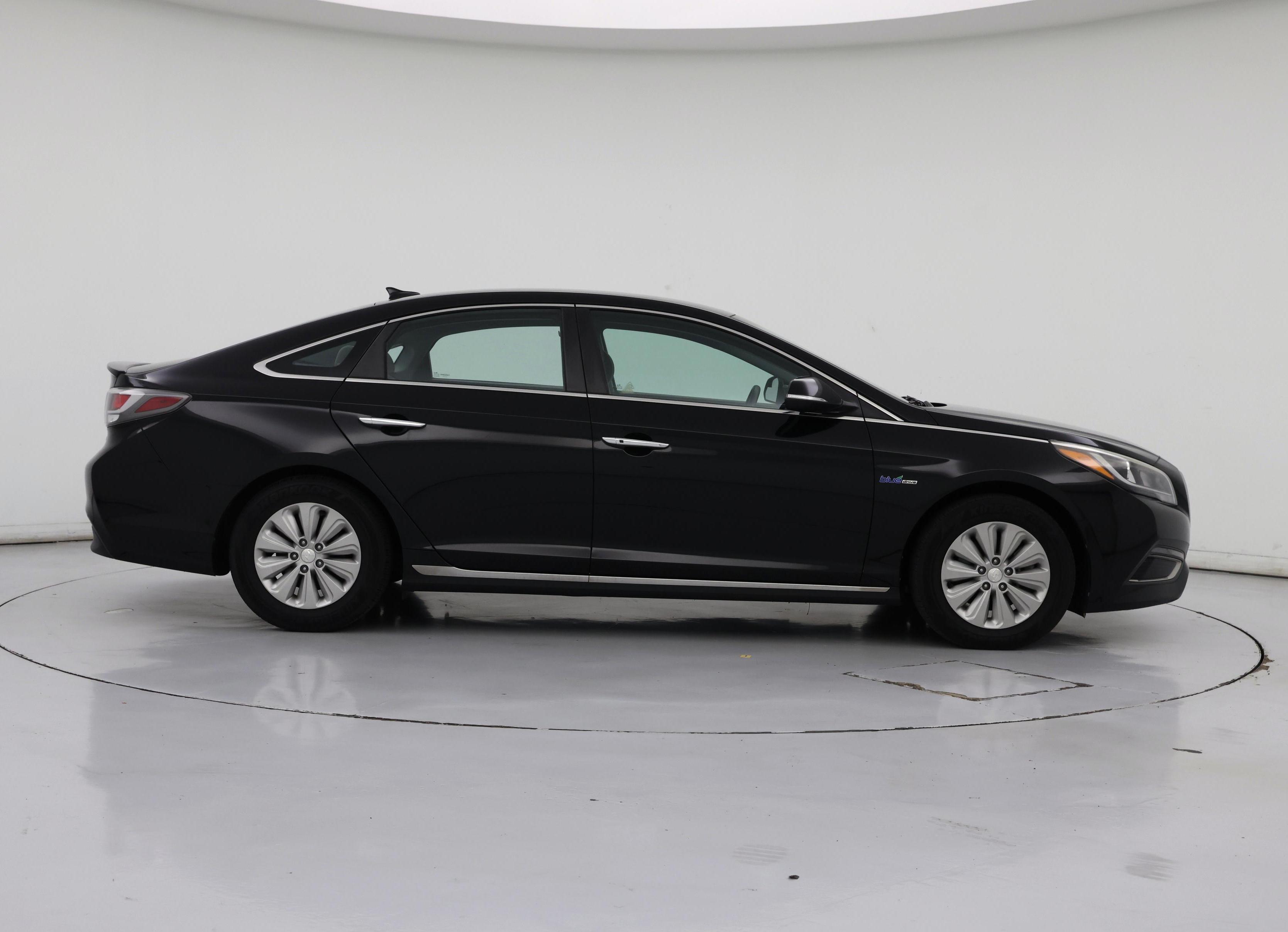 Thumbnail: 2016 Hyundai Sonata - 7