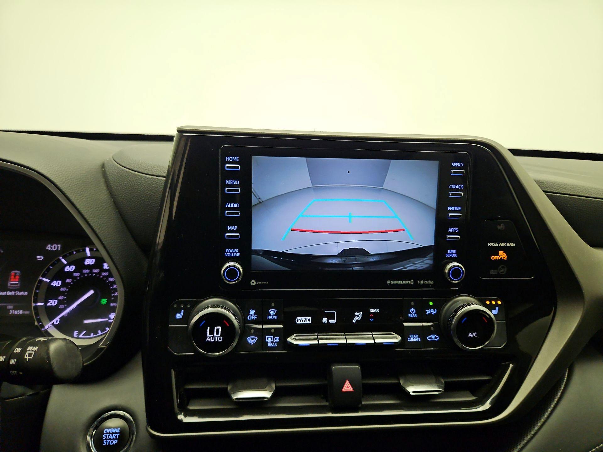 Thumbnail: 2022 Toyota Highlander - 13