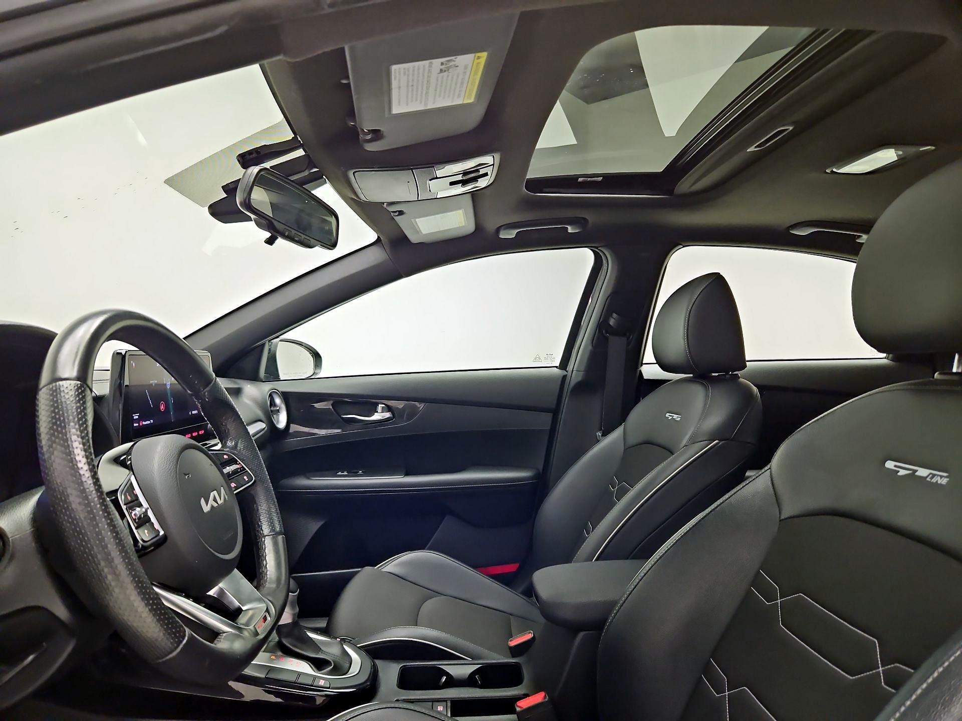 Thumbnail: 2022 Kia Forte - 20
