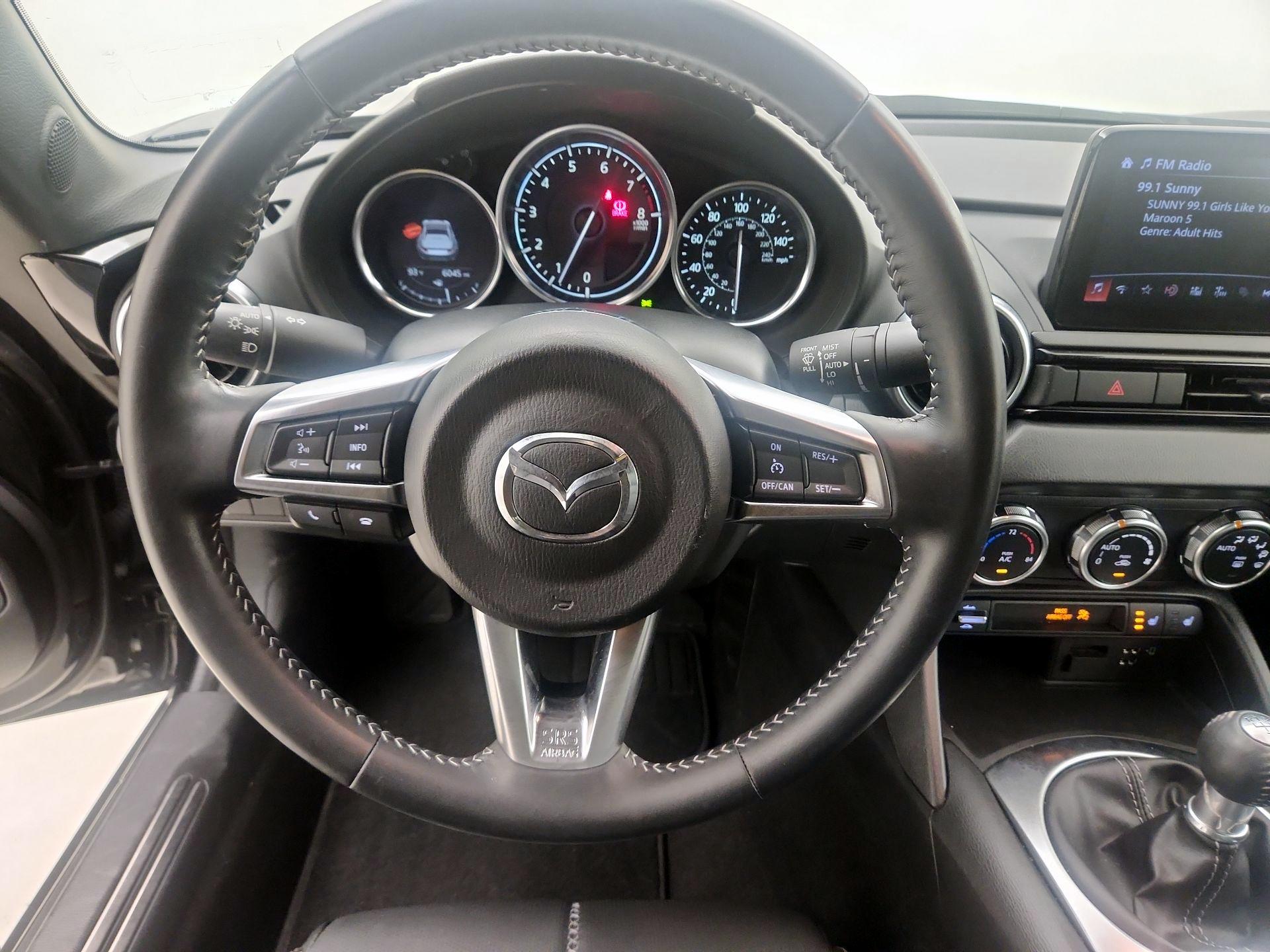 Thumbnail: 2023 Mazda MX-5 Miata - 10