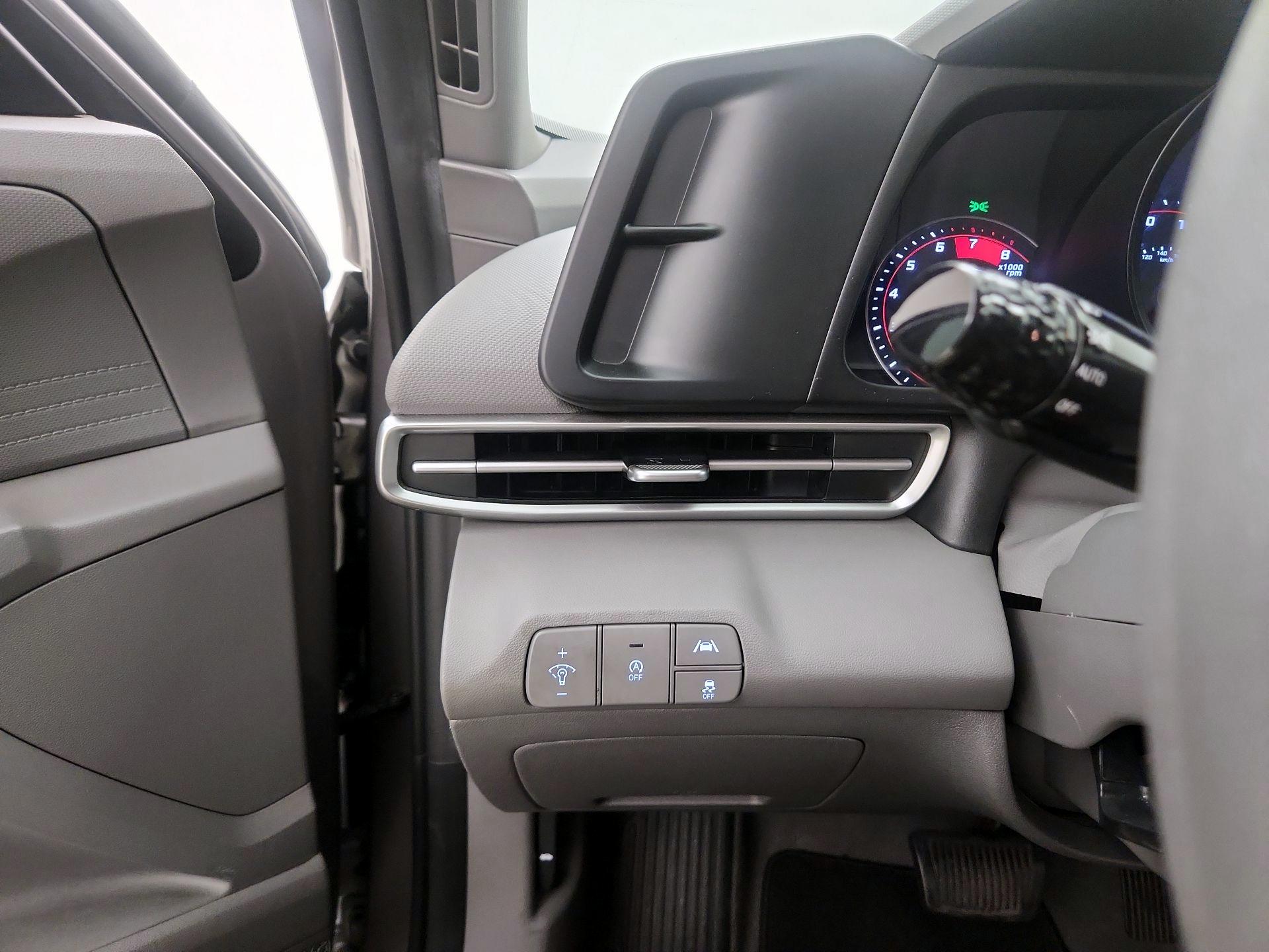 Thumbnail: 2021 Hyundai Elantra - 13
