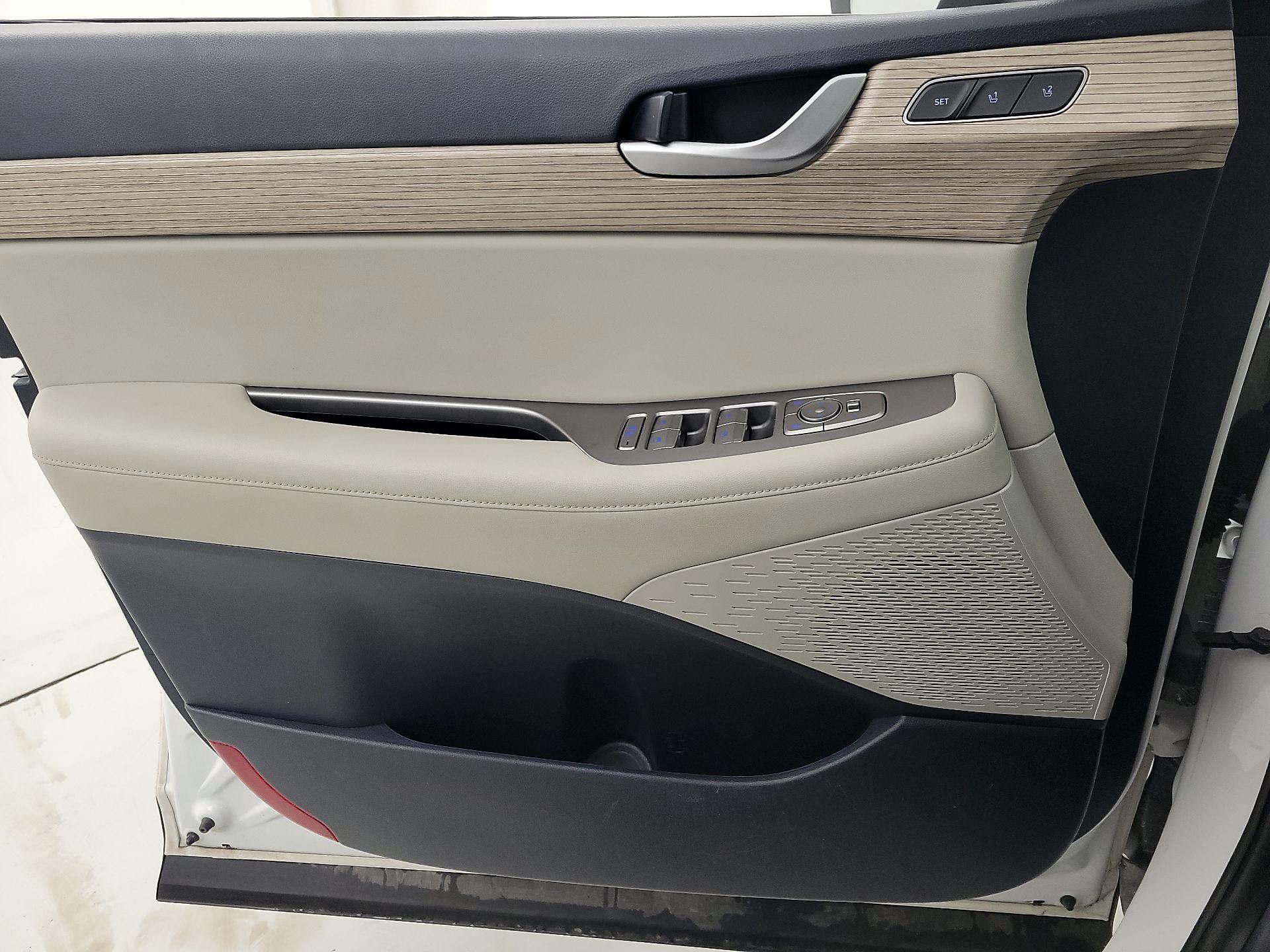 Thumbnail: 2020 Hyundai Palisade - 12