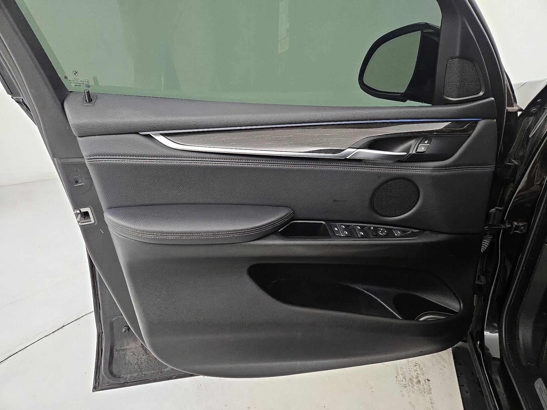Thumbnail: 2018 BMW X5 - 12