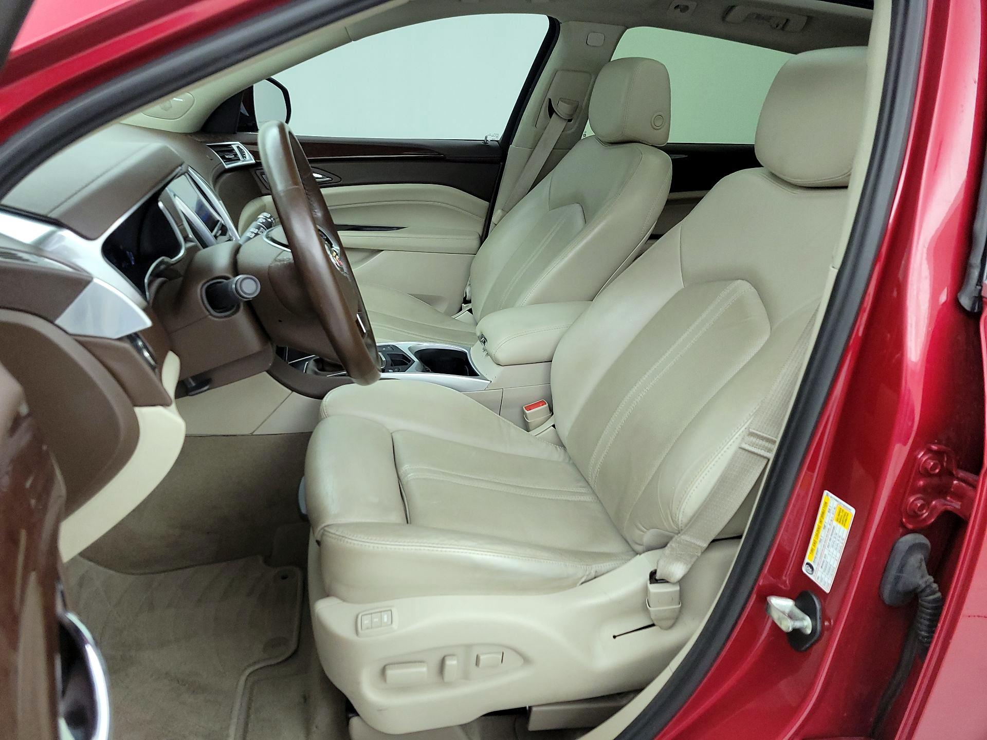 Thumbnail: 2015 Cadillac SRX - 11