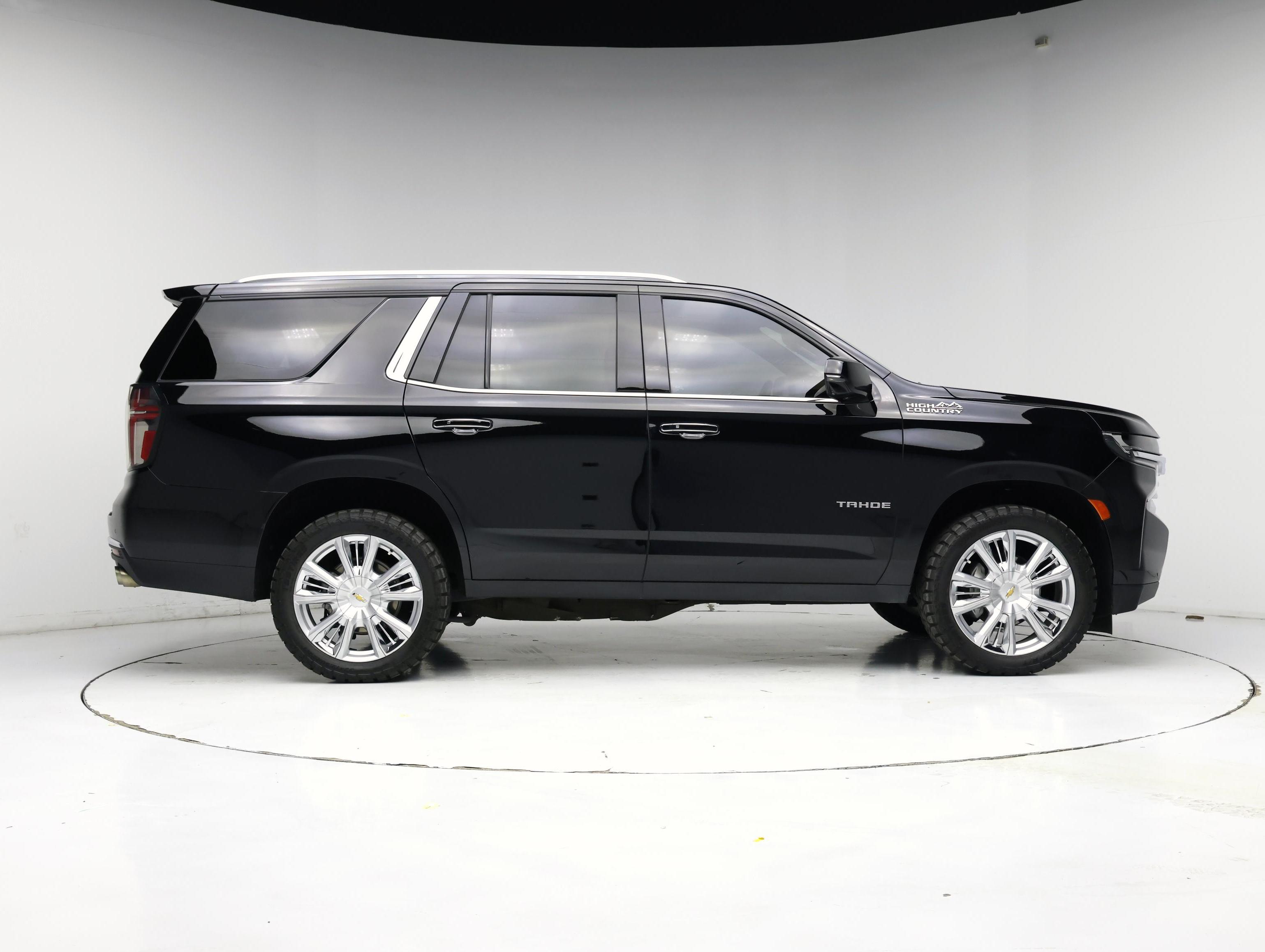 Thumbnail: 2023 Chevrolet Tahoe - 7