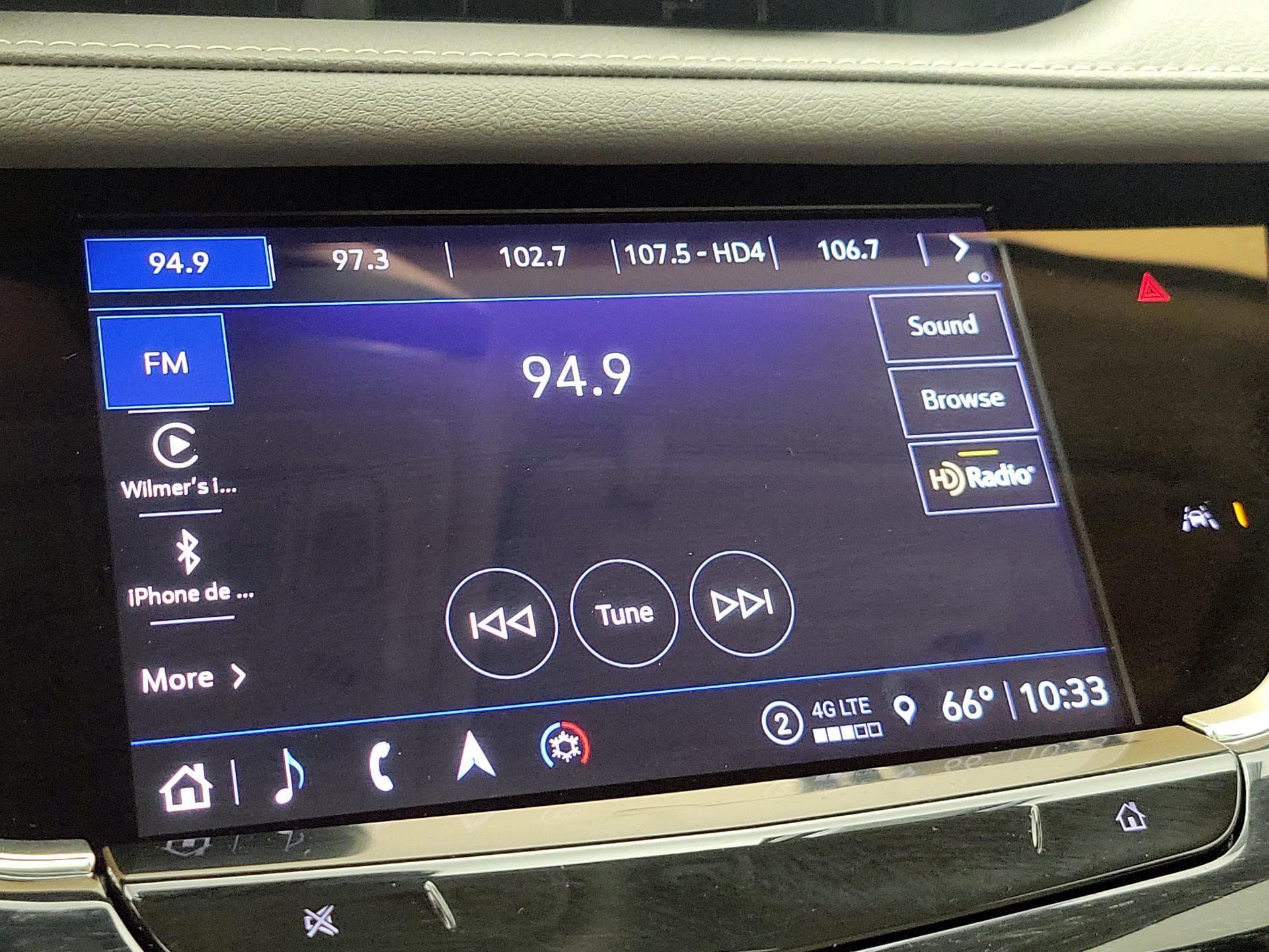 Thumbnail: 2023 Cadillac XT6 - 16