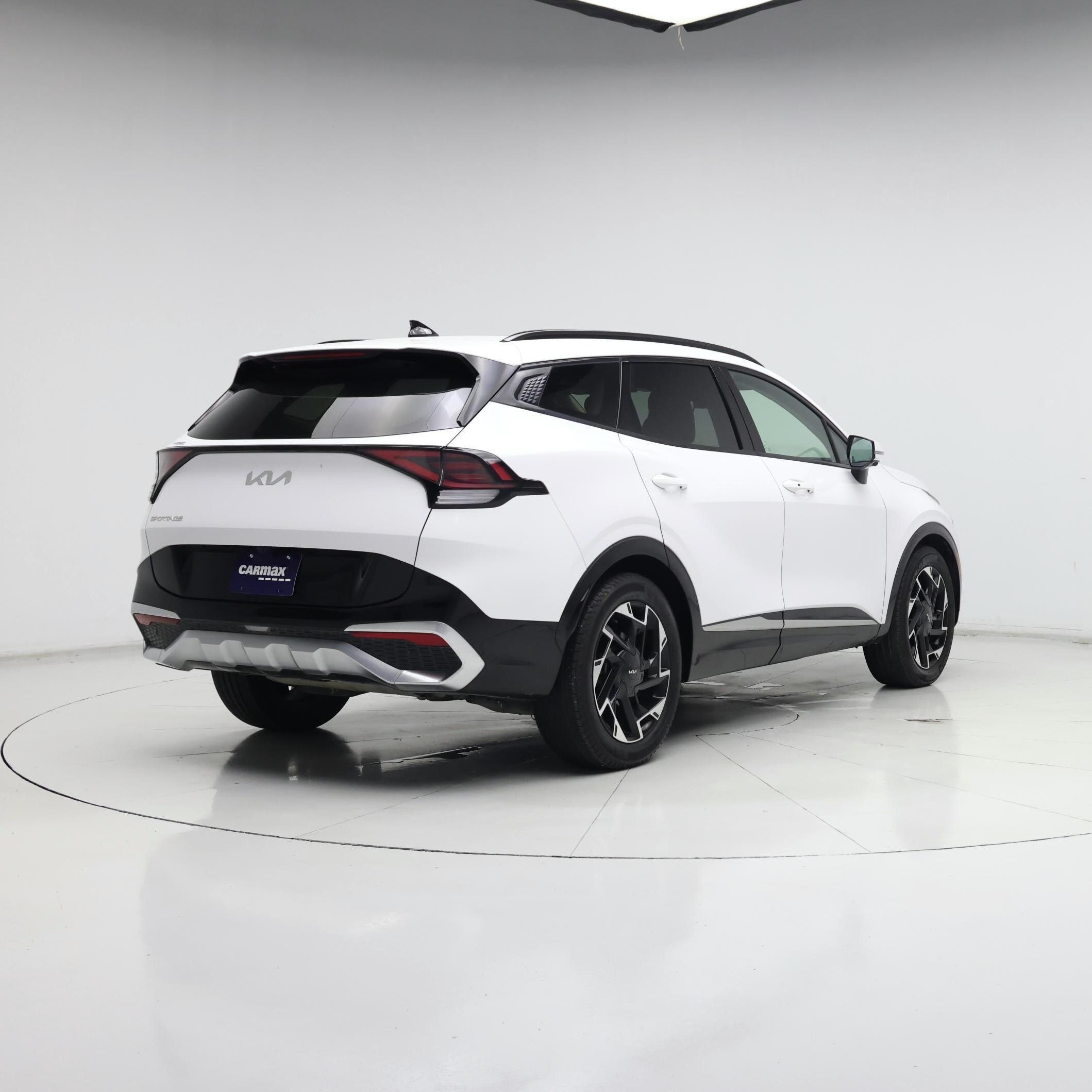 Thumbnail: 2023 Kia Sportage - 8