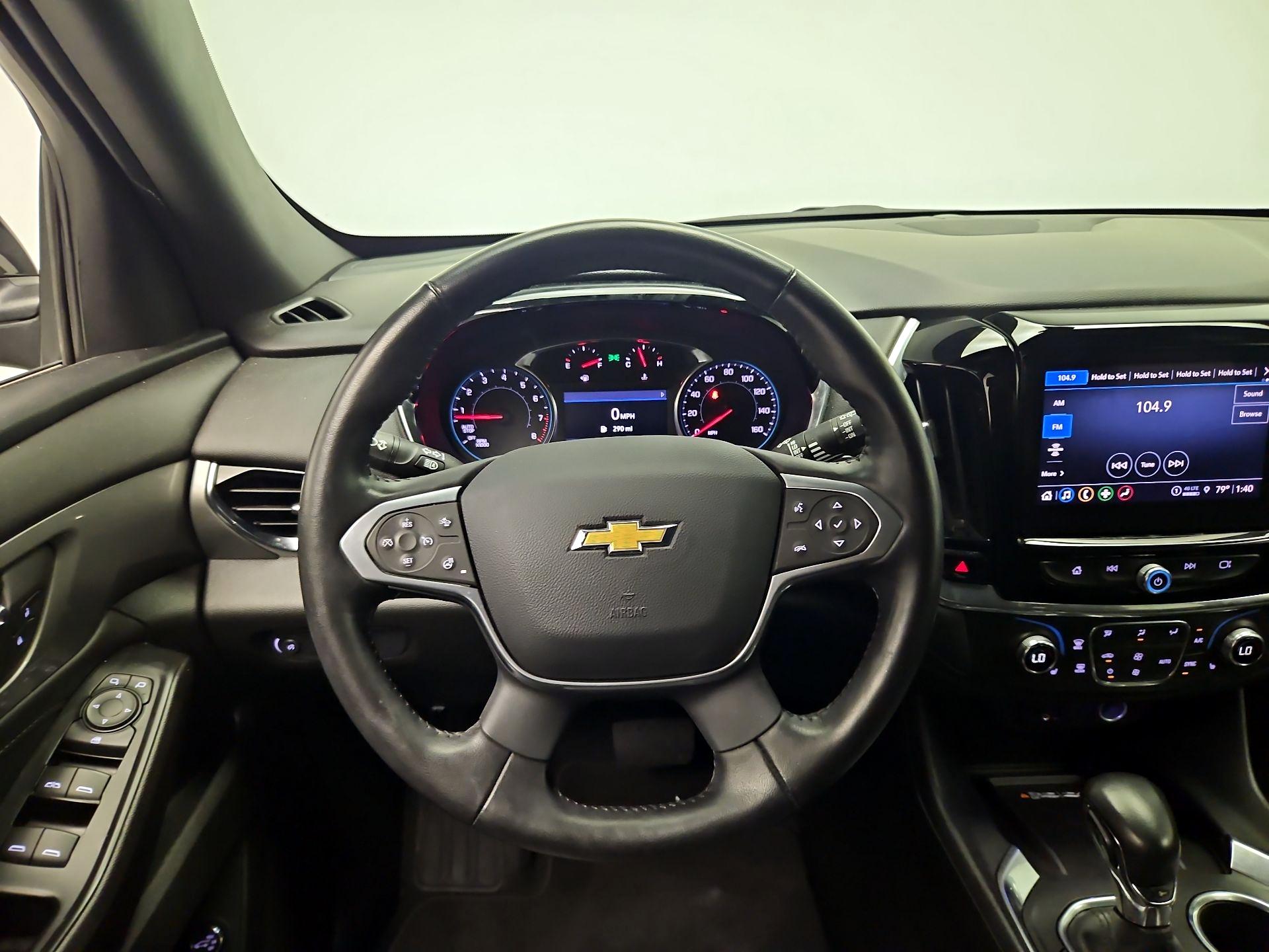 Thumbnail: 2022 Chevrolet Traverse - 10