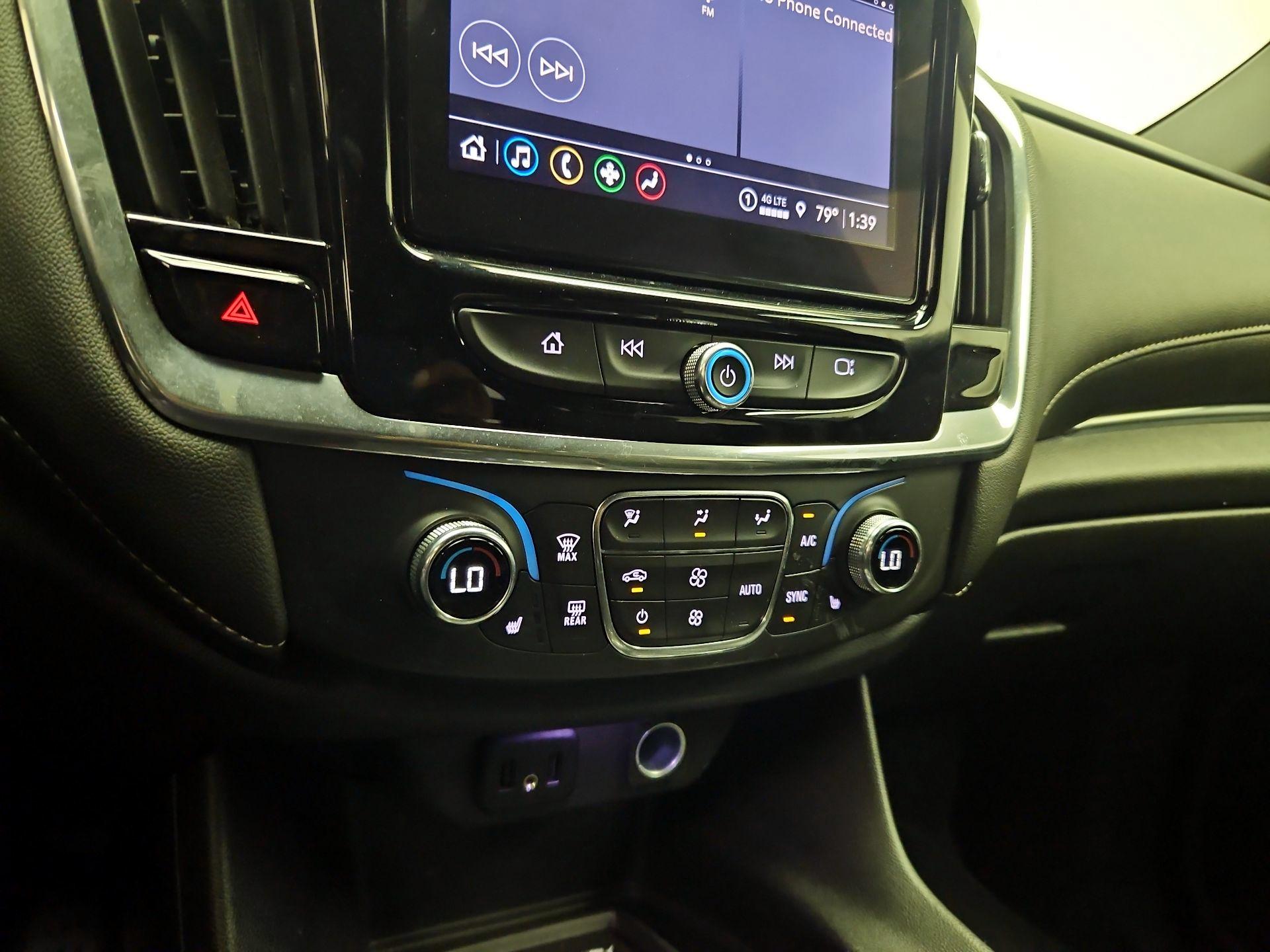 Thumbnail: 2022 Chevrolet Traverse - 15