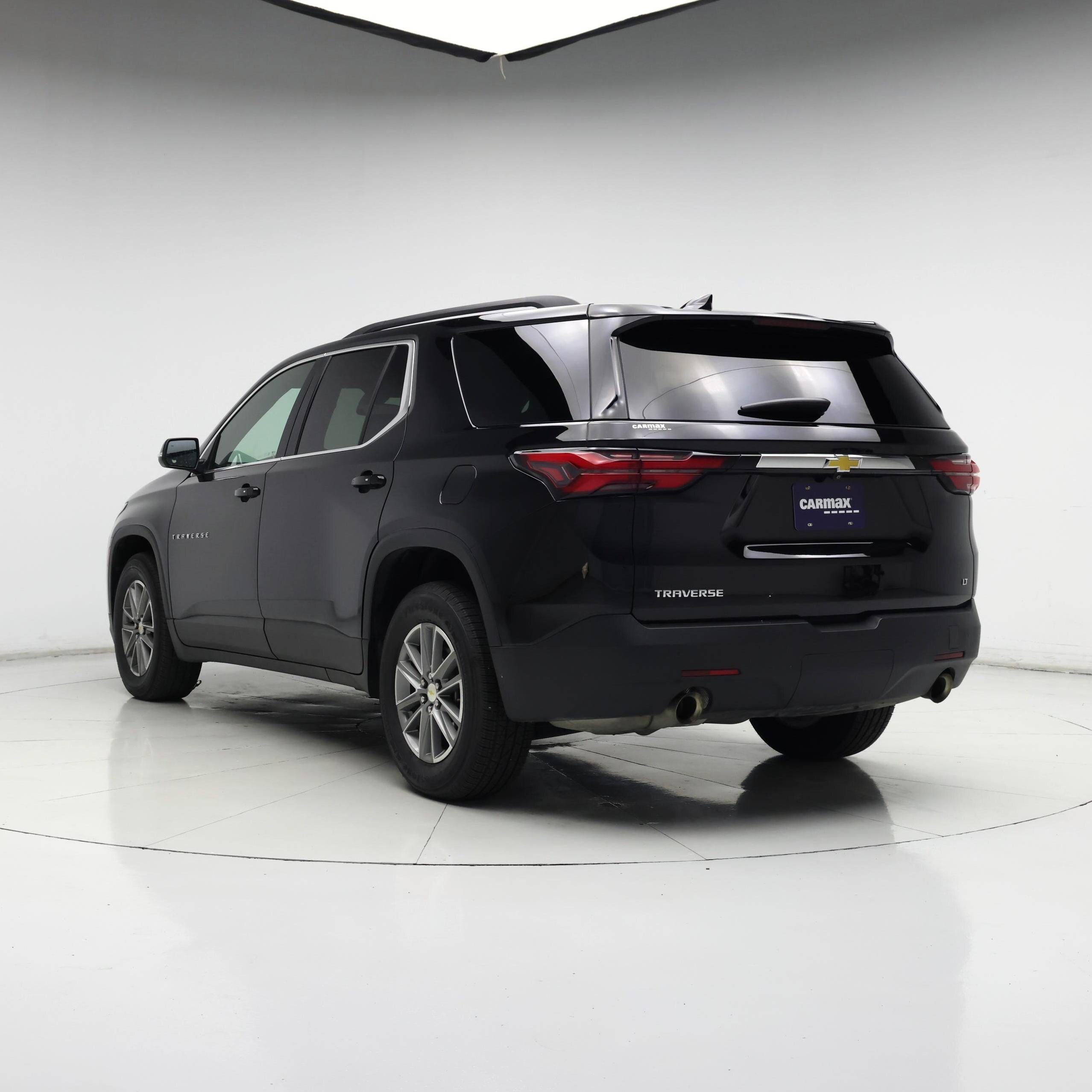 Thumbnail: 2022 Chevrolet Traverse - 2