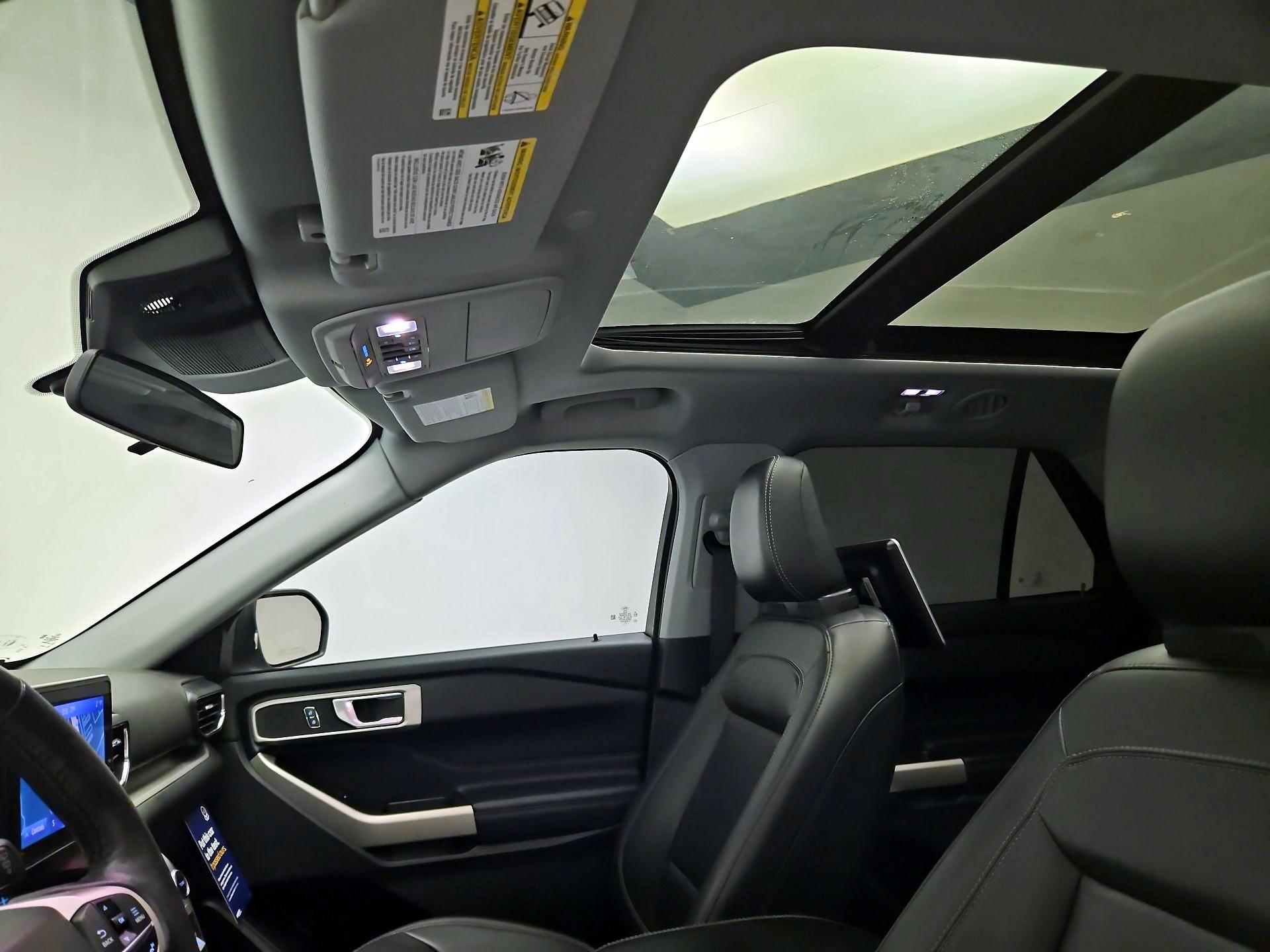 Thumbnail: 2021 Ford Explorer - 20