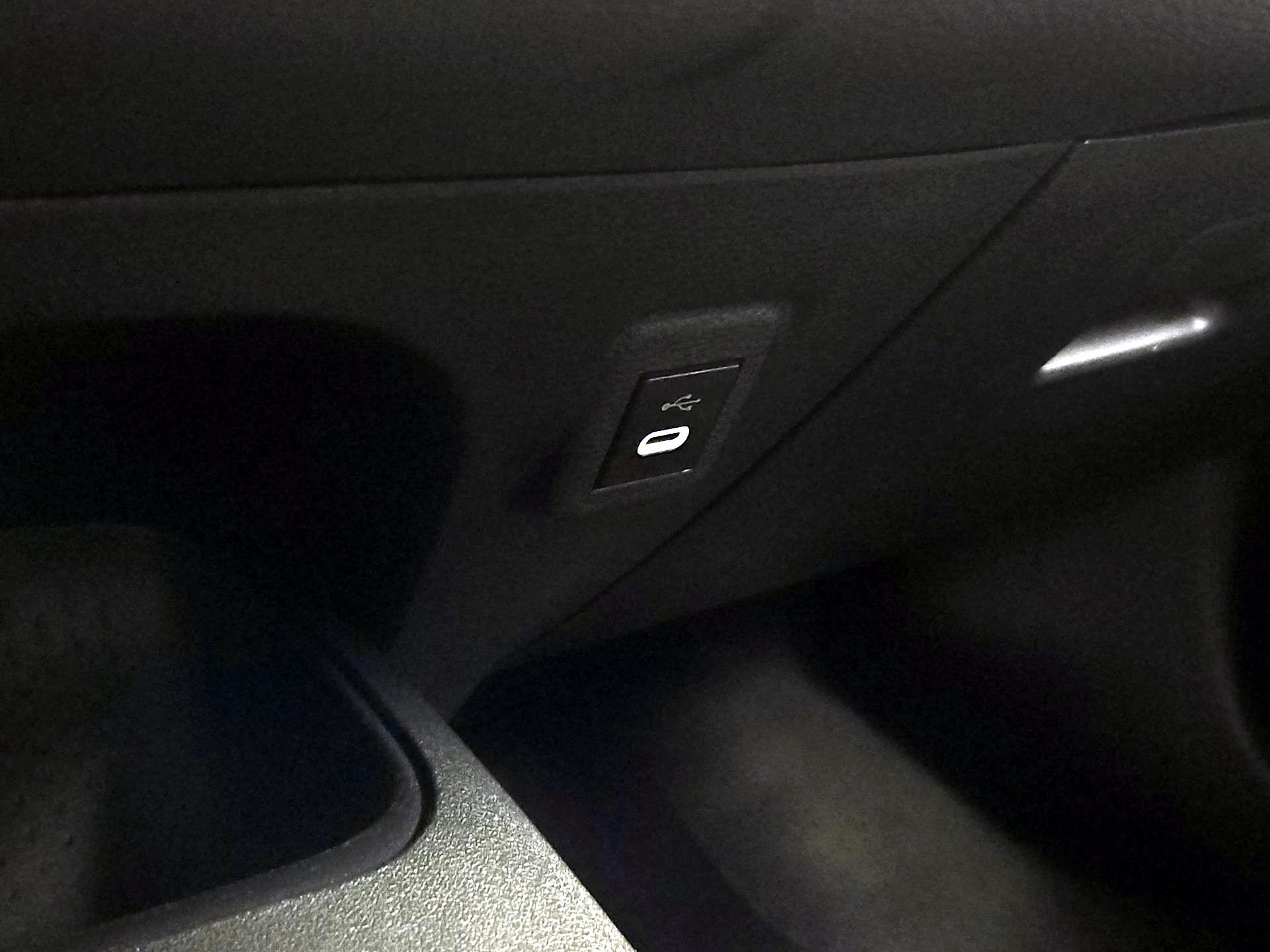 Thumbnail: 2024 Toyota Corolla - 18