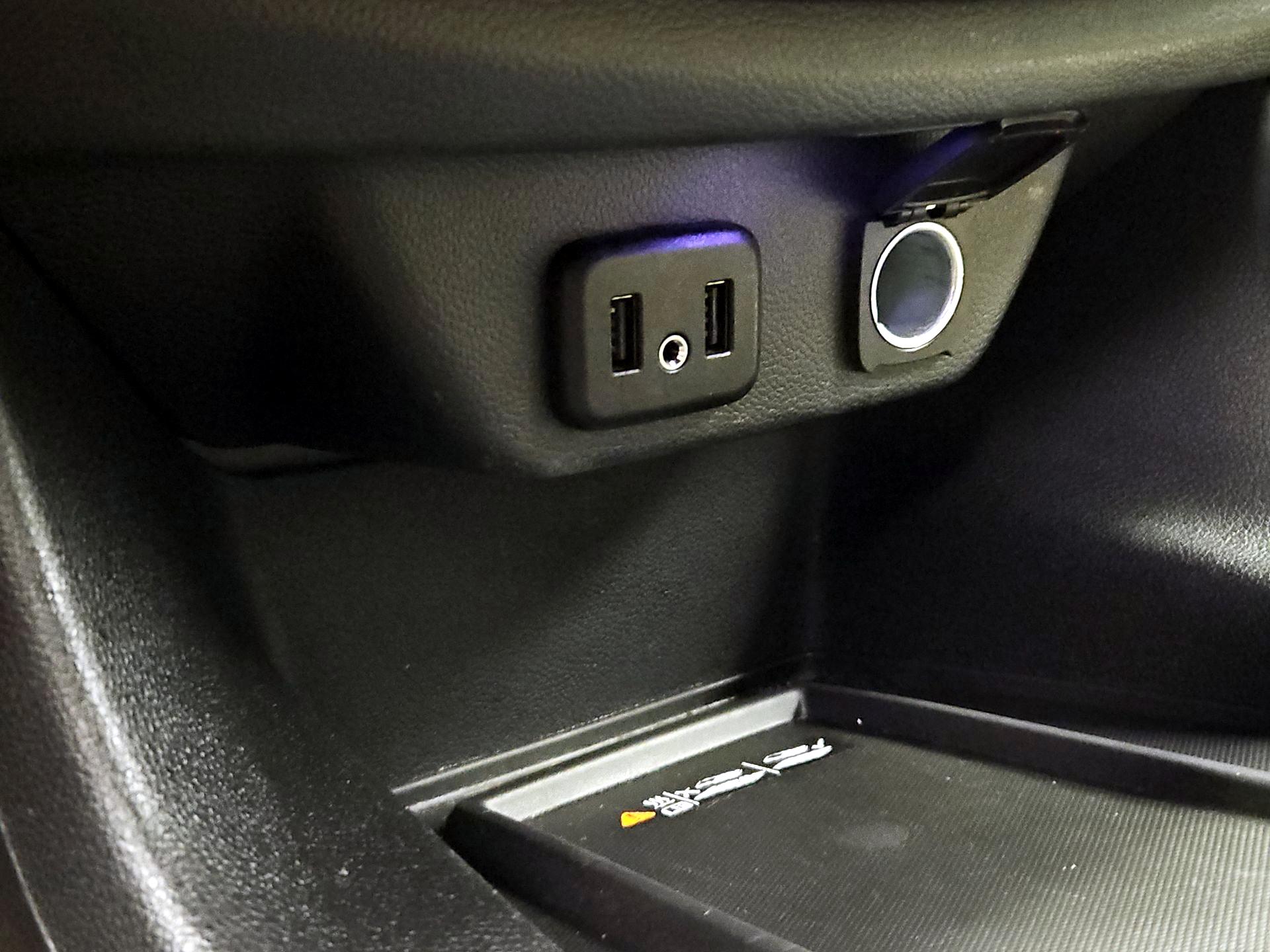 Thumbnail: 2022 Chevrolet Traverse - 18