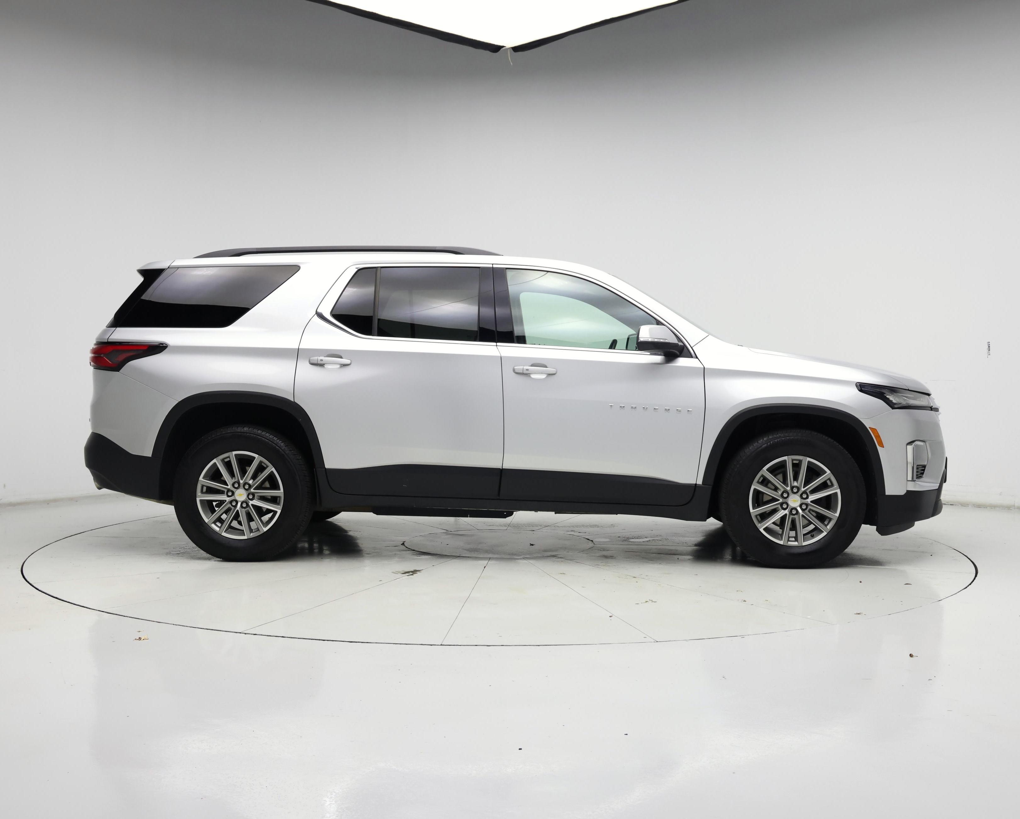 Thumbnail: 2022 Chevrolet Traverse - 7