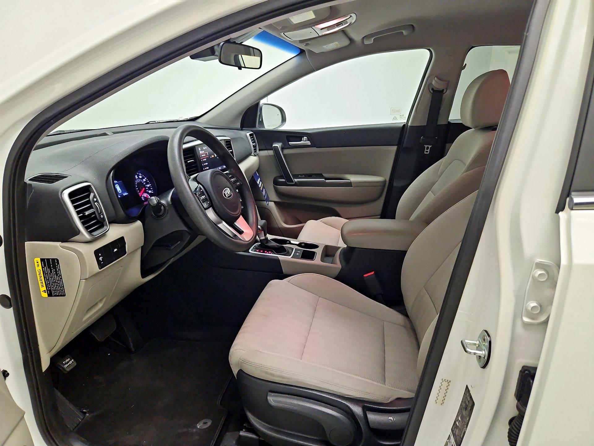 Thumbnail: 2020 Kia Sportage - 11