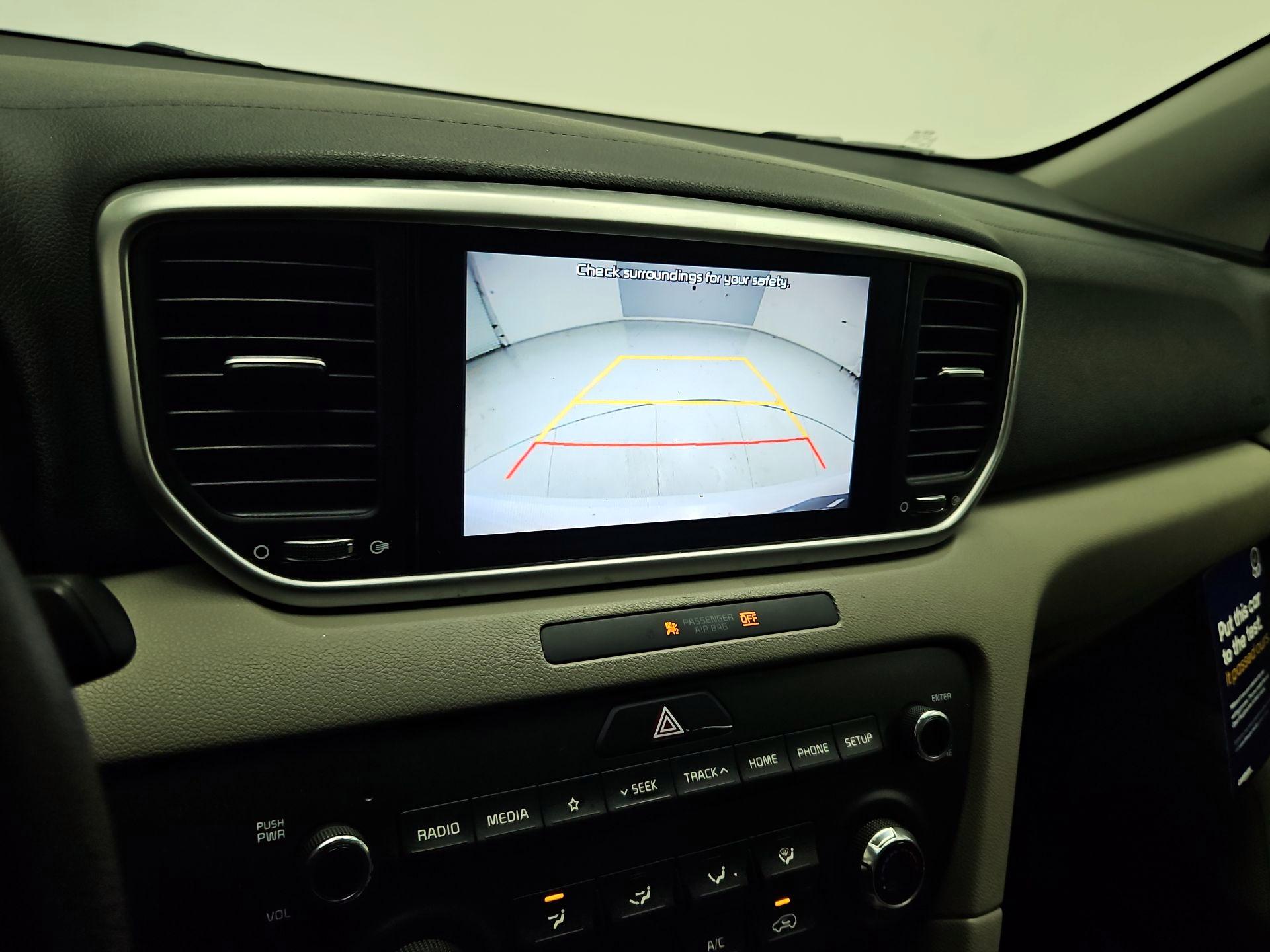 Thumbnail: 2020 Kia Sportage - 14