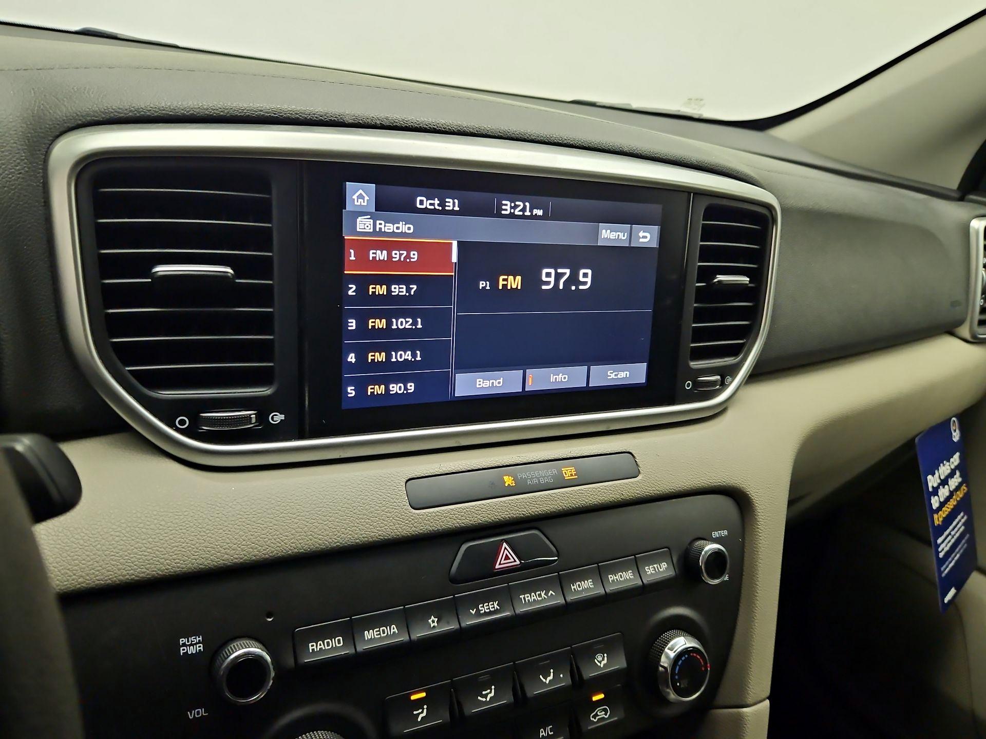 Thumbnail: 2020 Kia Sportage - 15