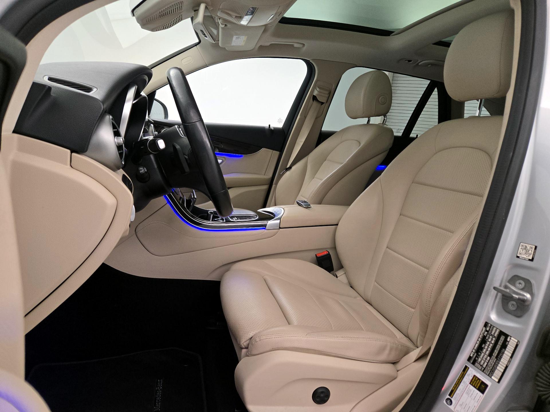 Thumbnail: 2020 Mercedes-Benz GLC - 11