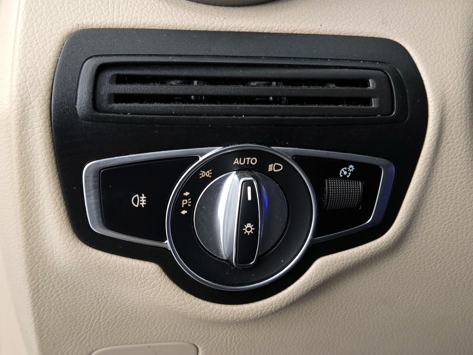 Thumbnail: 2020 Mercedes-Benz GLC - 13