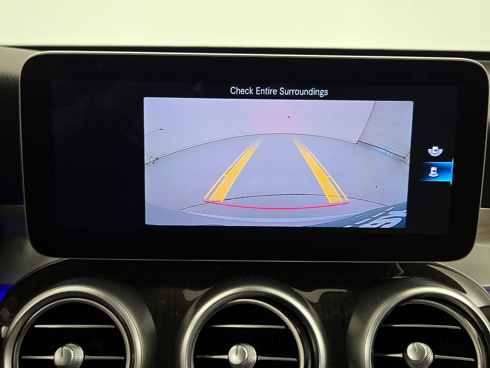 Thumbnail: 2020 Mercedes-Benz GLC - 15